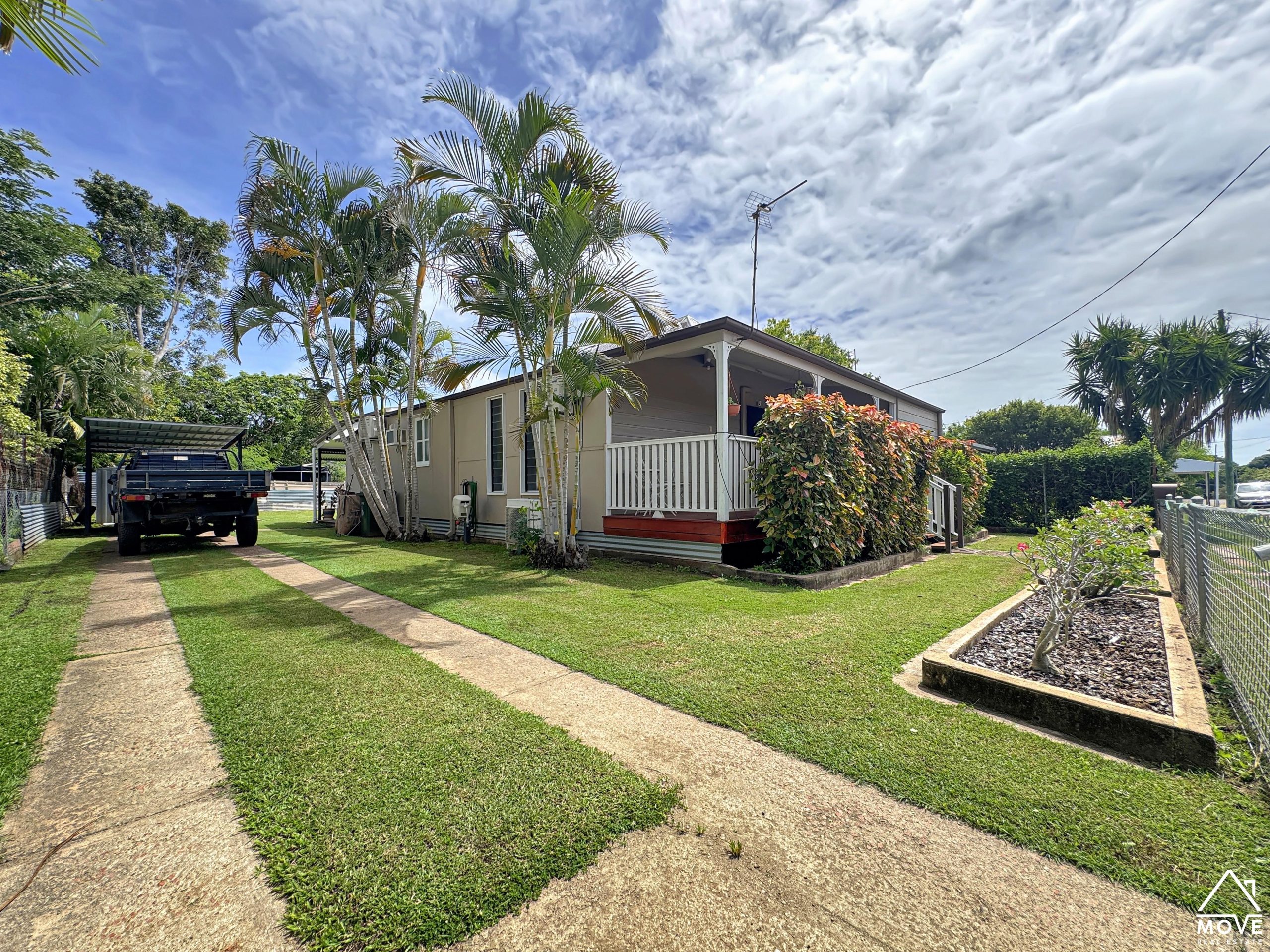 16 Rutherford Street, CHARTERS TOWERS CITY, QLD 4820 AUS