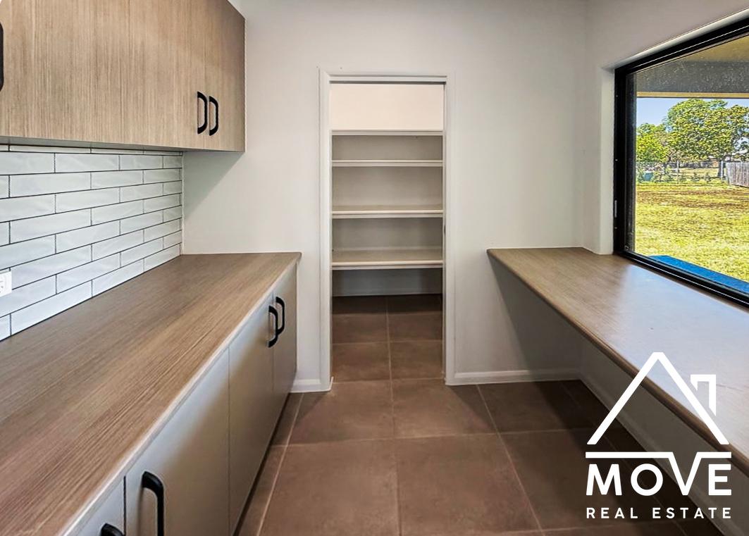 10 Harness Road, KELSO, QLD 4815 AUS