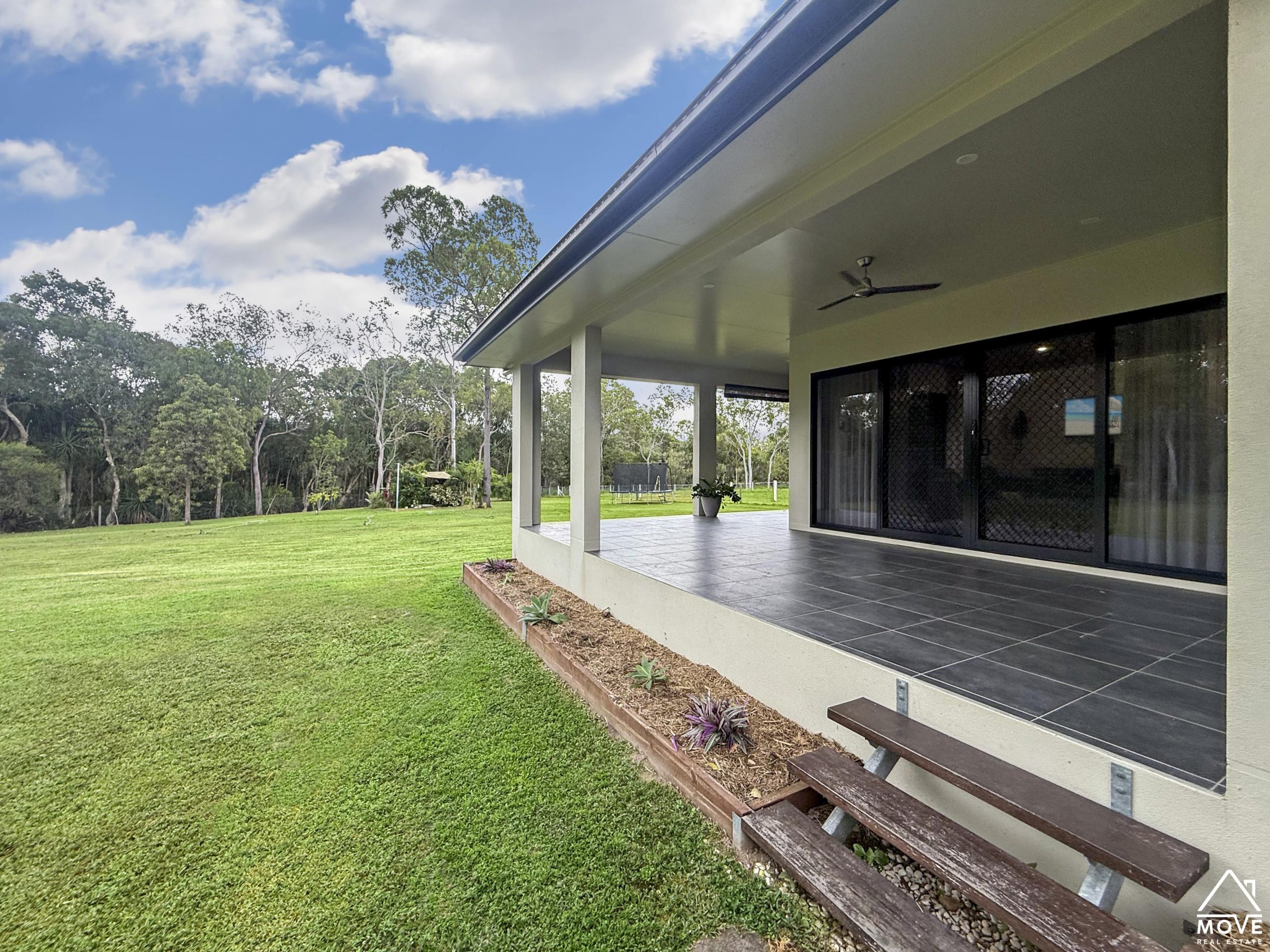 35 Endeavour Road, BLUEWATER PARK, QLD 4818 AUS