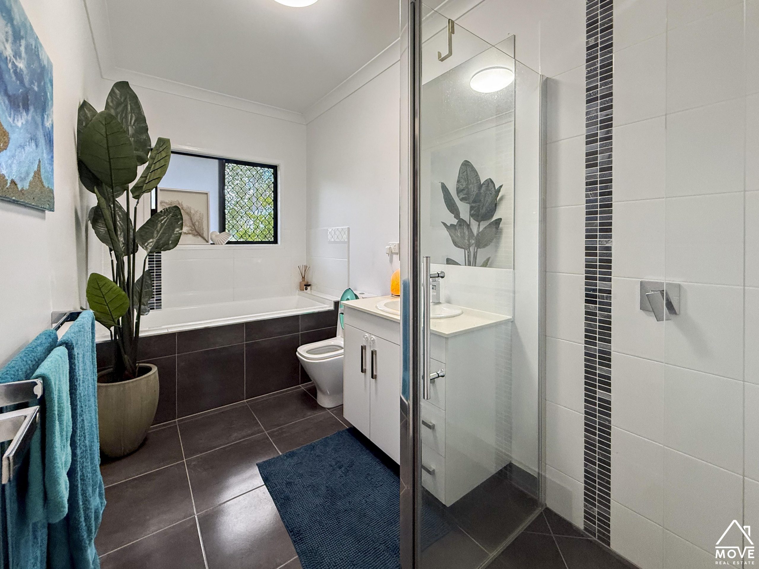 35 Endeavour Road, BLUEWATER PARK, QLD 4818 AUS