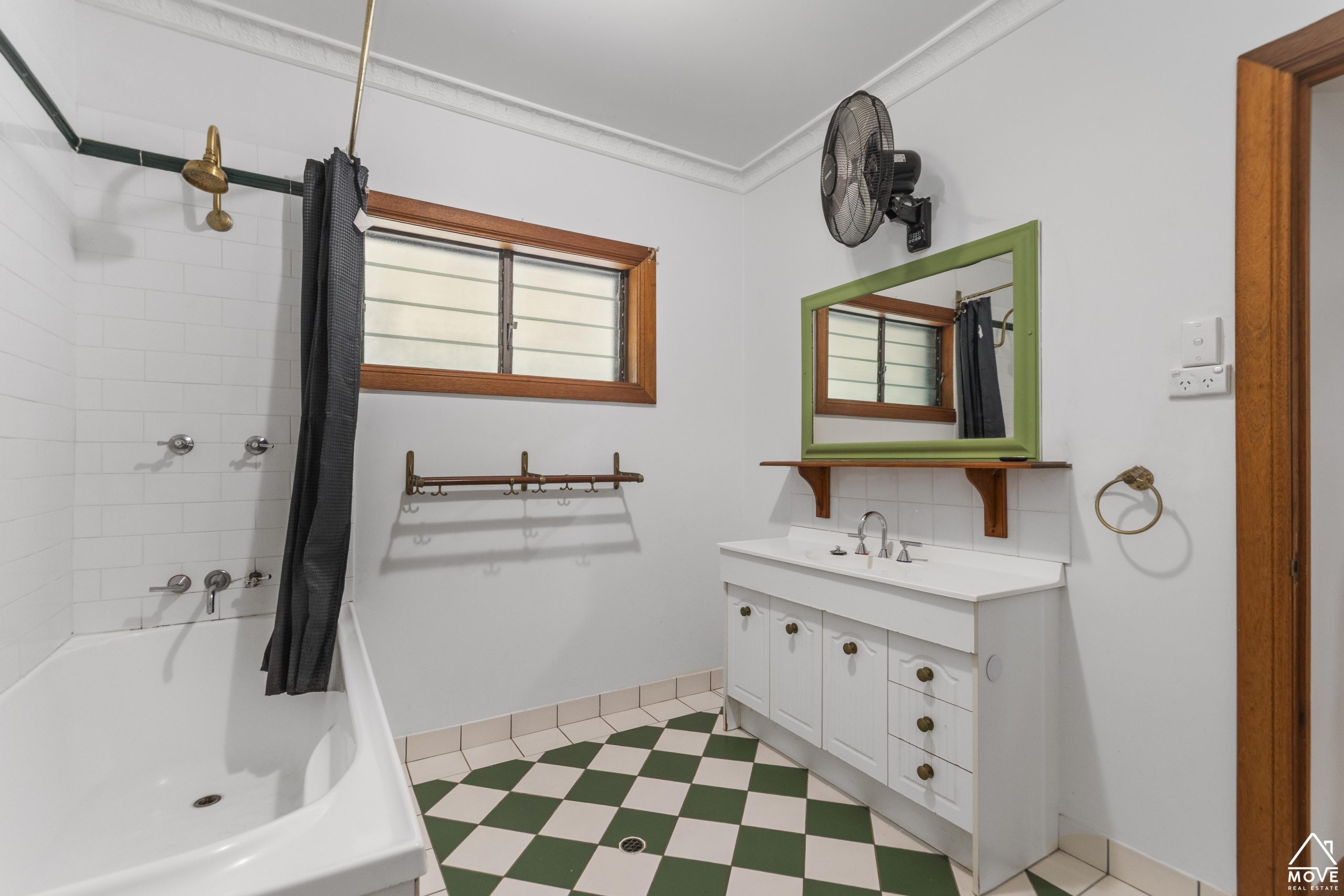 115 Ring Road, ALICE RIVER, QLD 4817 AUS