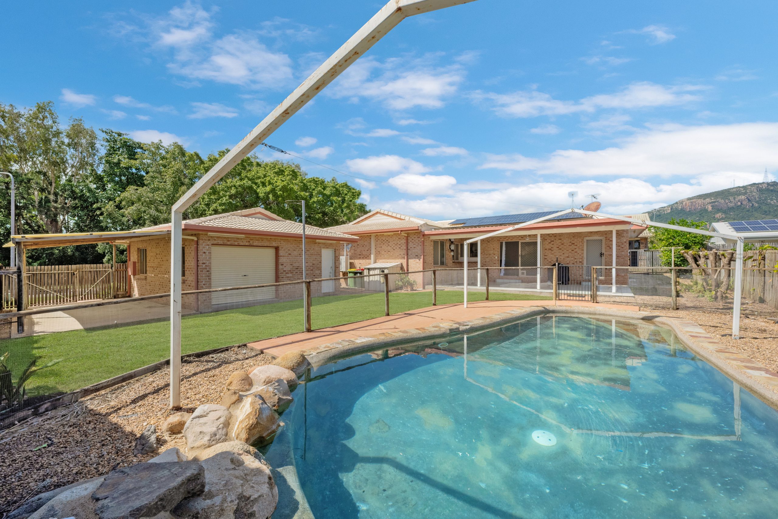 6 Verbena Court, ANNANDALE, QLD 4814 AUS