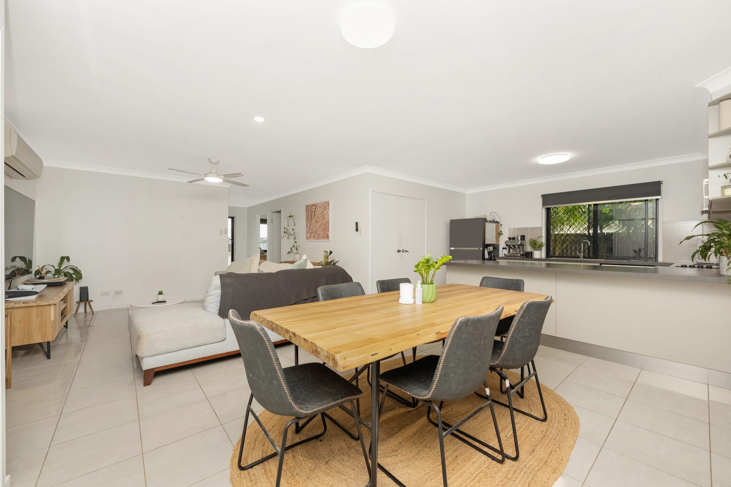 24 Brush Cherry Street, MOUNT LOW, QLD 4818 AUS