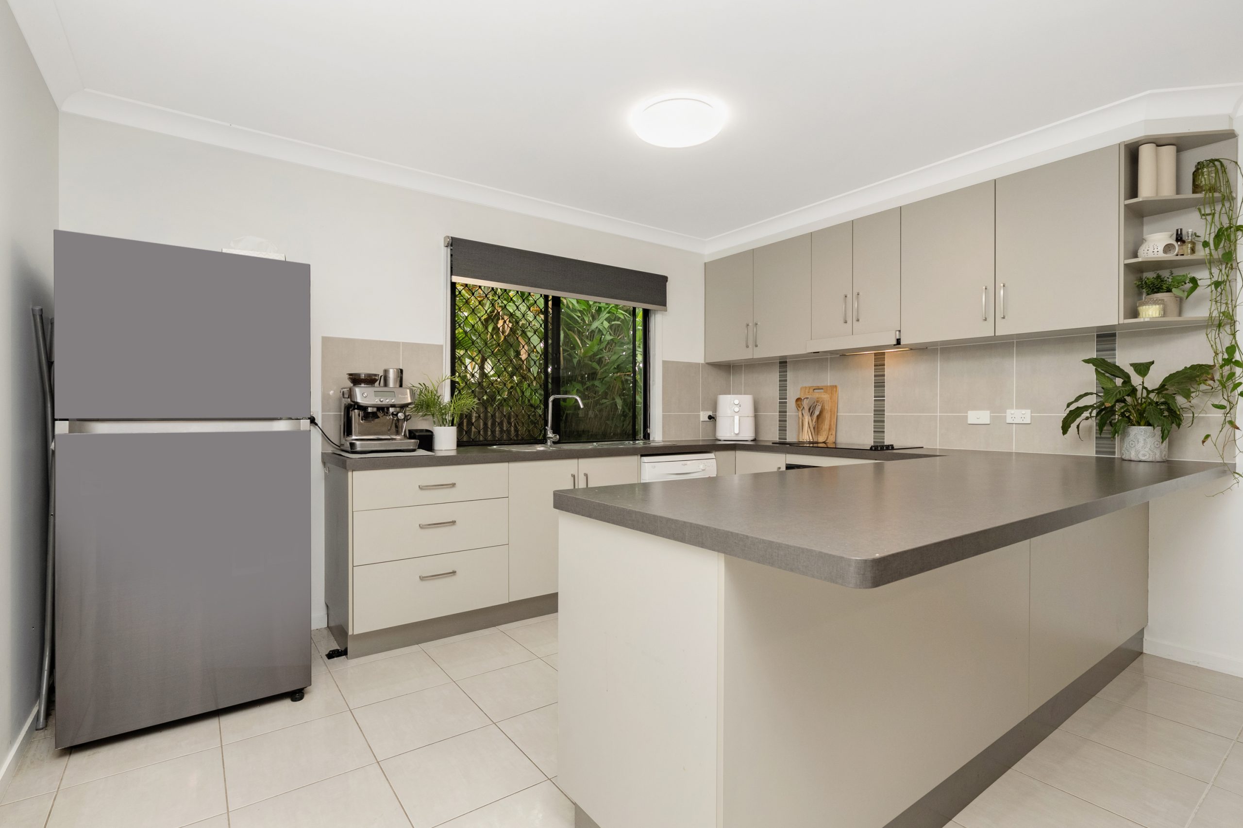 24 Brush Cherry Street, MOUNT LOW, QLD 4818 AUS