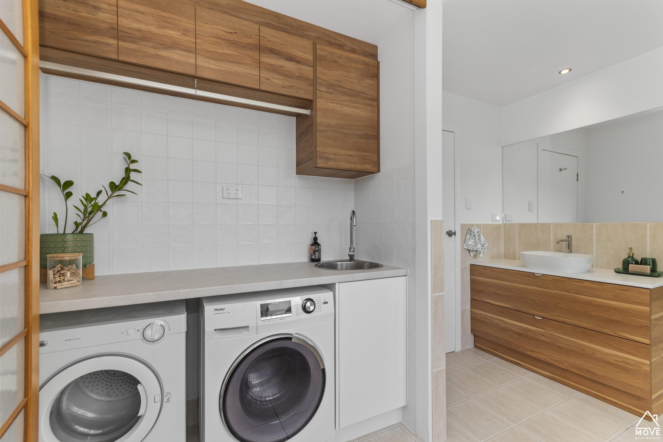 9 Enright Street, MYSTERTON, QLD 4812 AUS