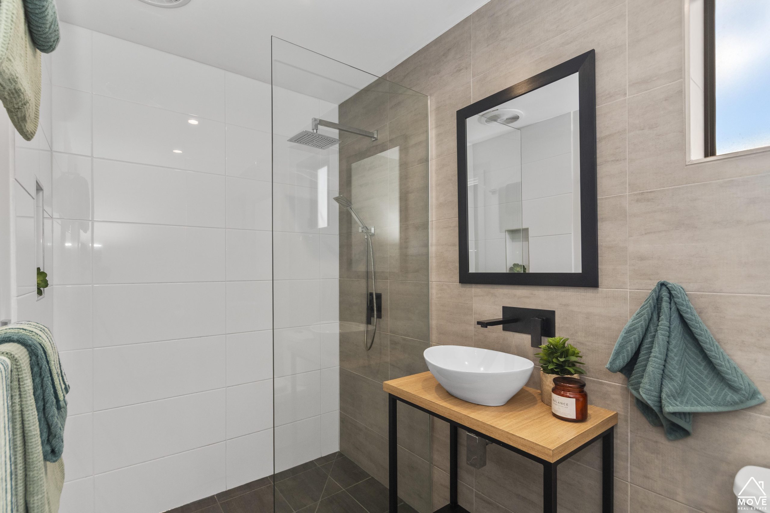 9 Enright Street, MYSTERTON, QLD 4812 AUS