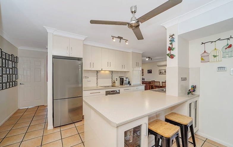 29 Eaton Circle, KIRWAN, QLD 4817 AUS