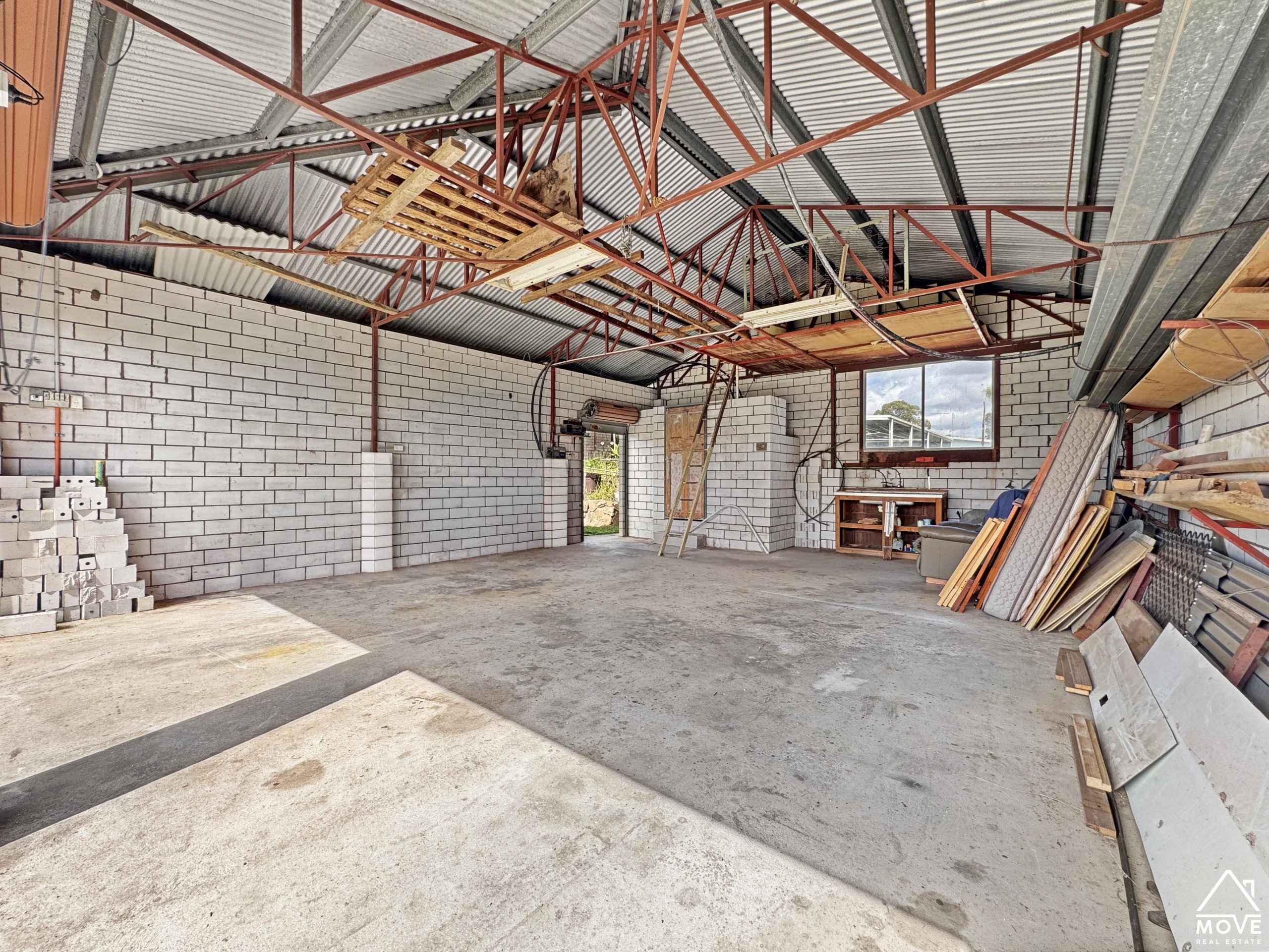 2 Lister Street, MOSMAN PARK, QLD 4820 AUS