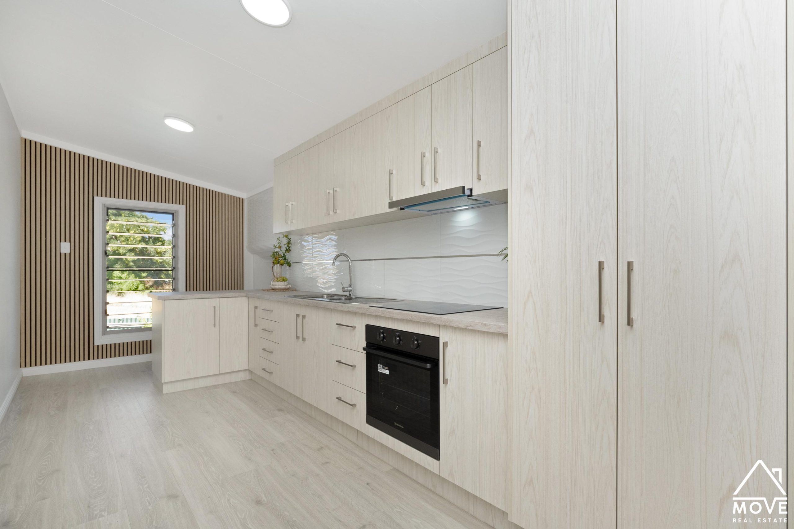 108 Mosman Street, CHARTERS TOWERS CITY, QLD 4820 AUS