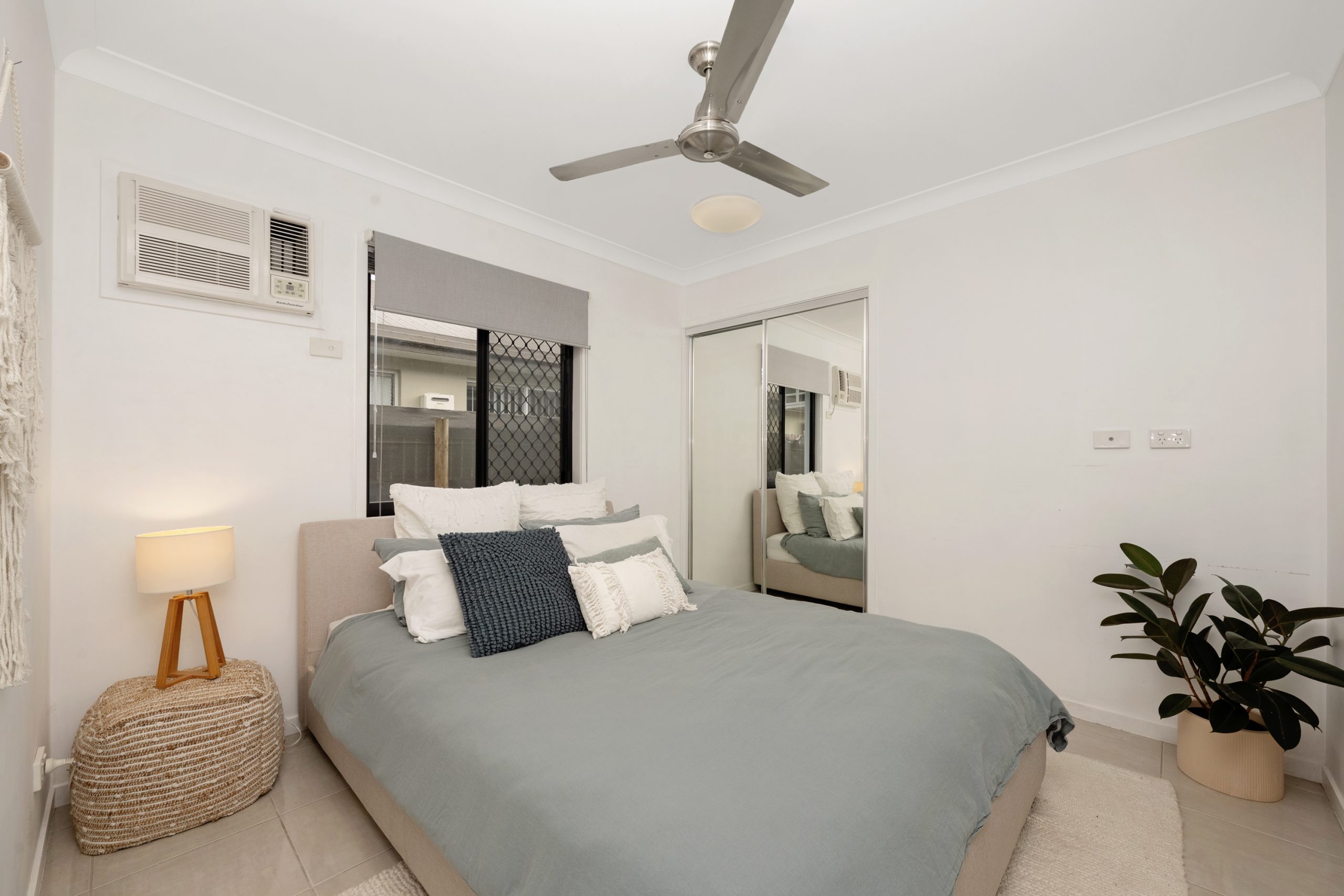 24 Brush Cherry Street, MOUNT LOW, QLD 4818 AUS