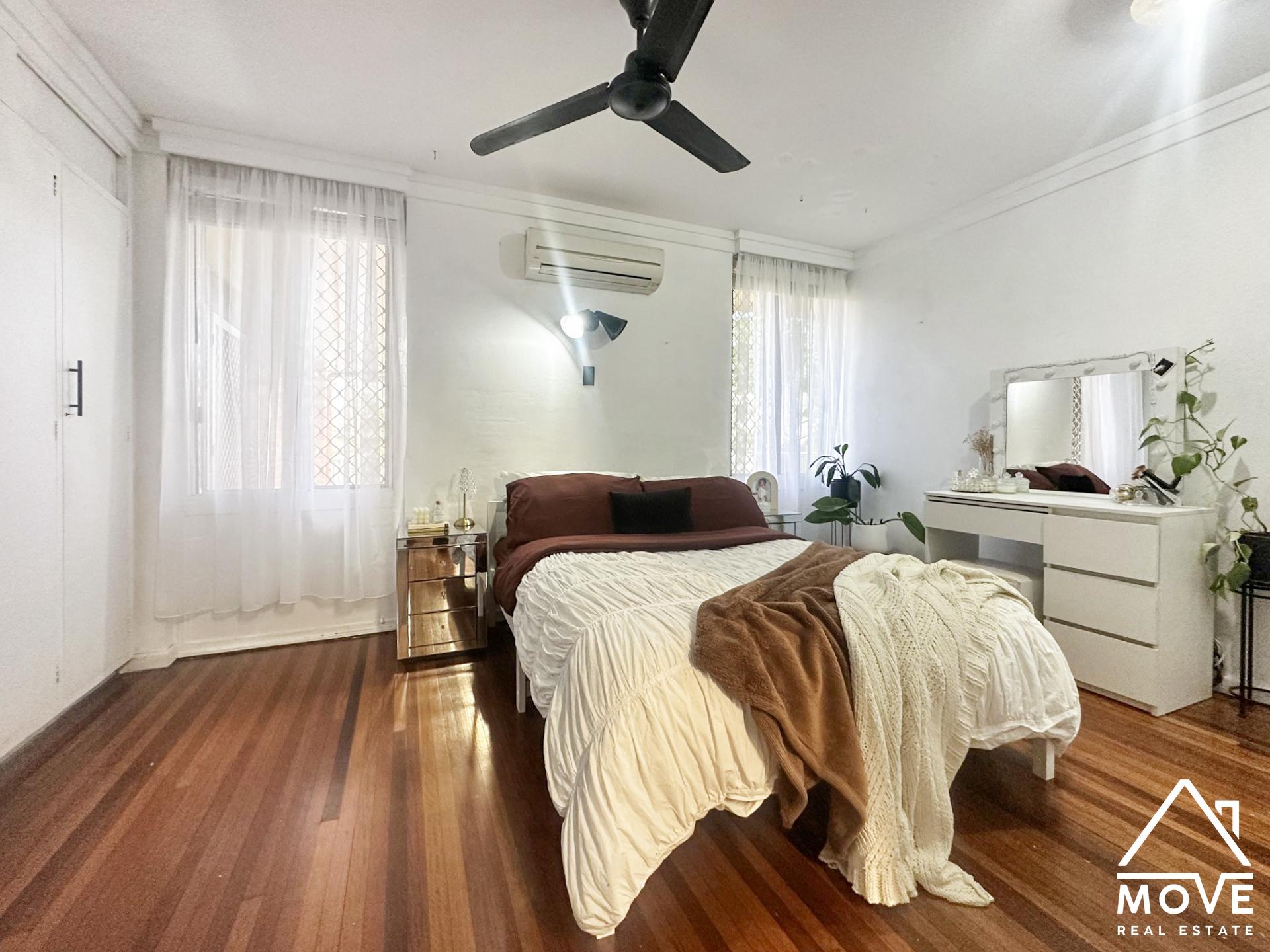 29 Bayswater Road, HYDE PARK, QLD 4812 AUS