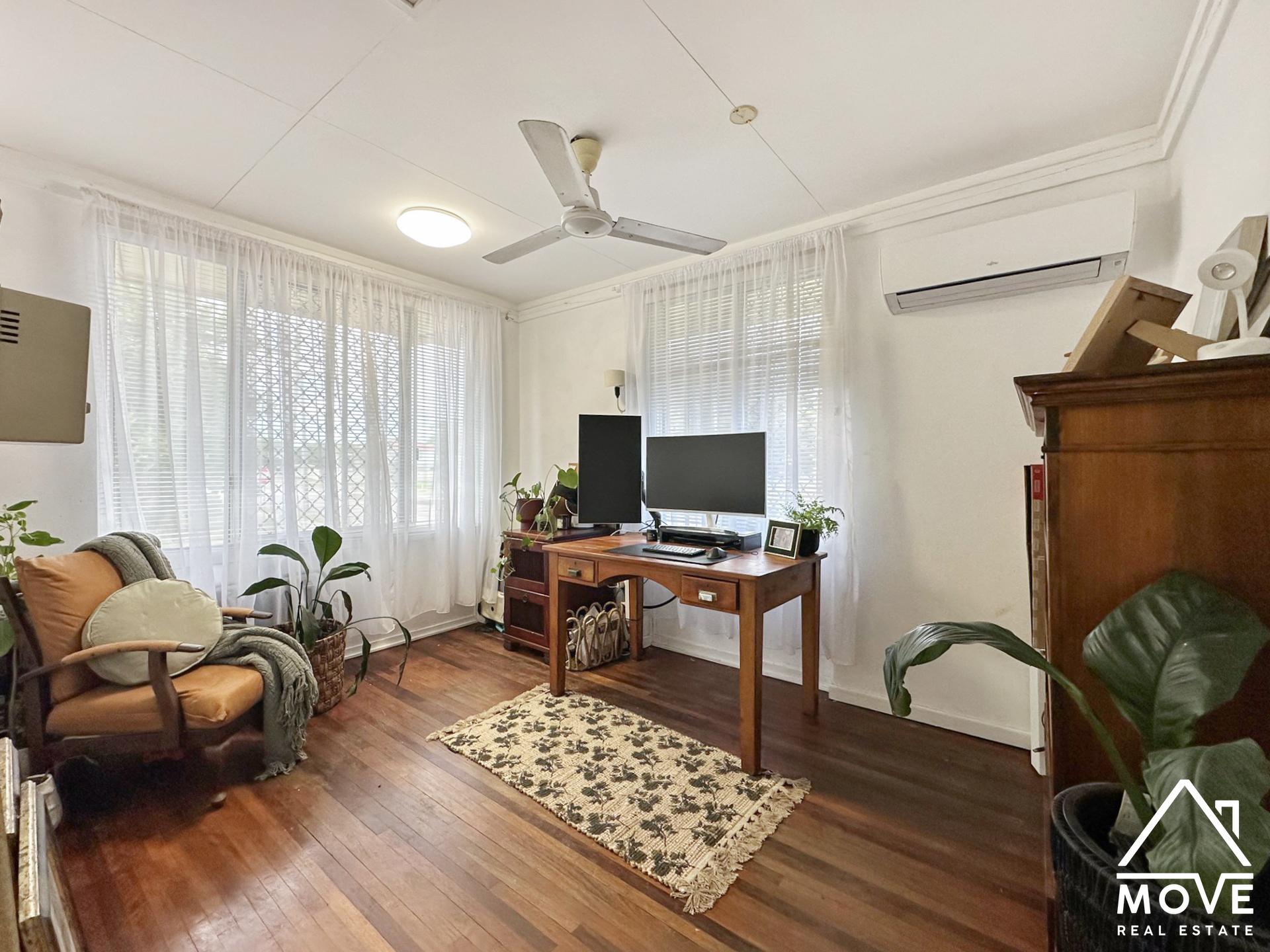 29 Bayswater Road, HYDE PARK, QLD 4812 AUS