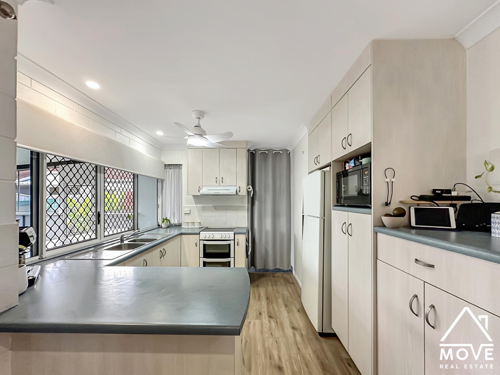 1 London Court, MOUNT LOUISA, QLD 4814 AUS
