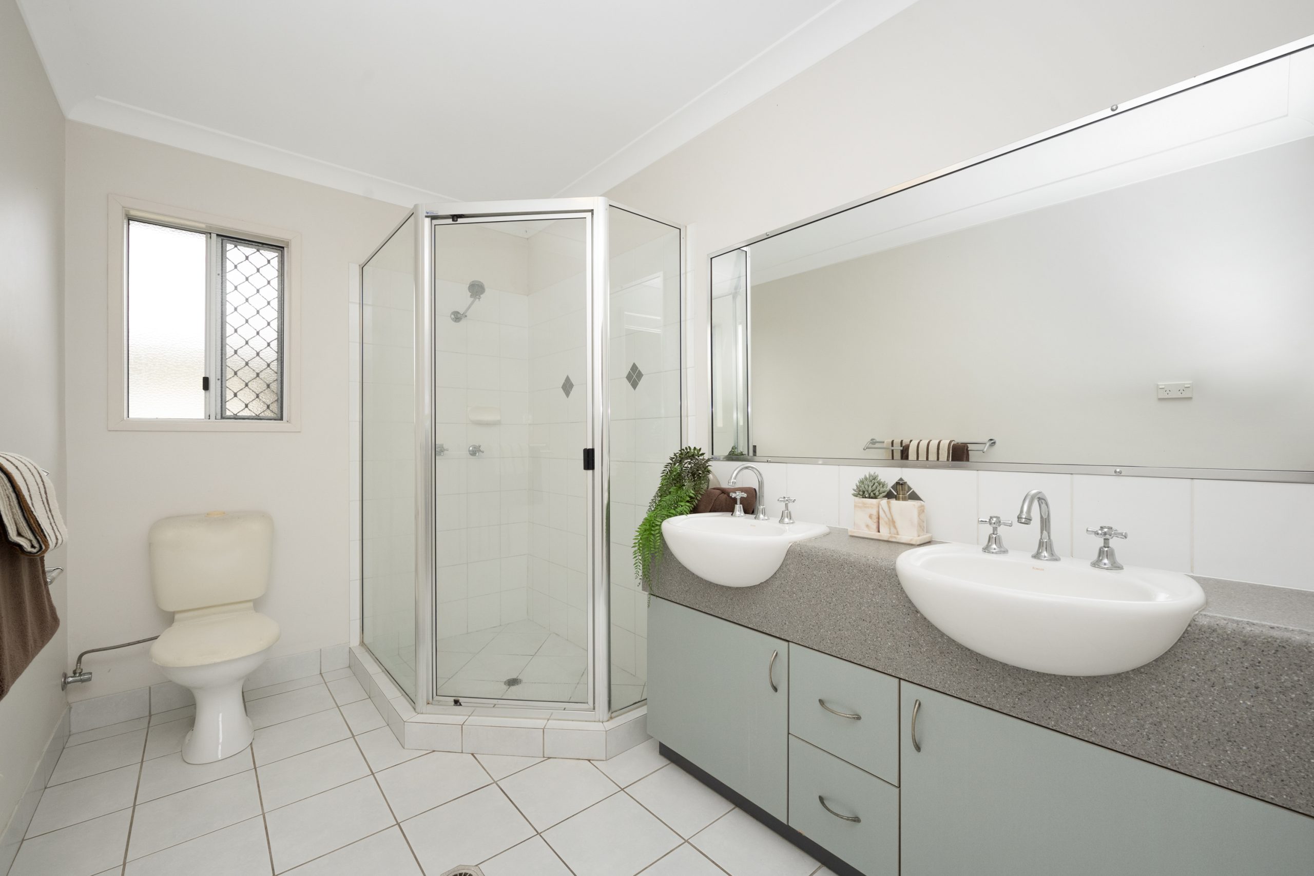 8 Drummond Ct, KIRWAN, QLD 4817 AUS