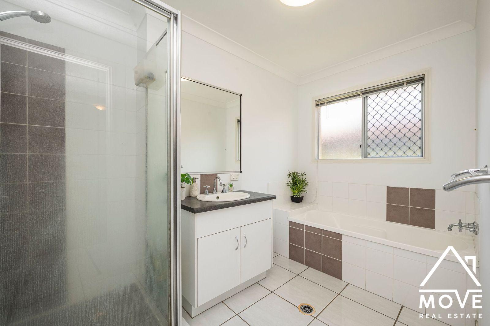 7 Redbank Court, MOUNT LOUISA, QLD 4814 AUS