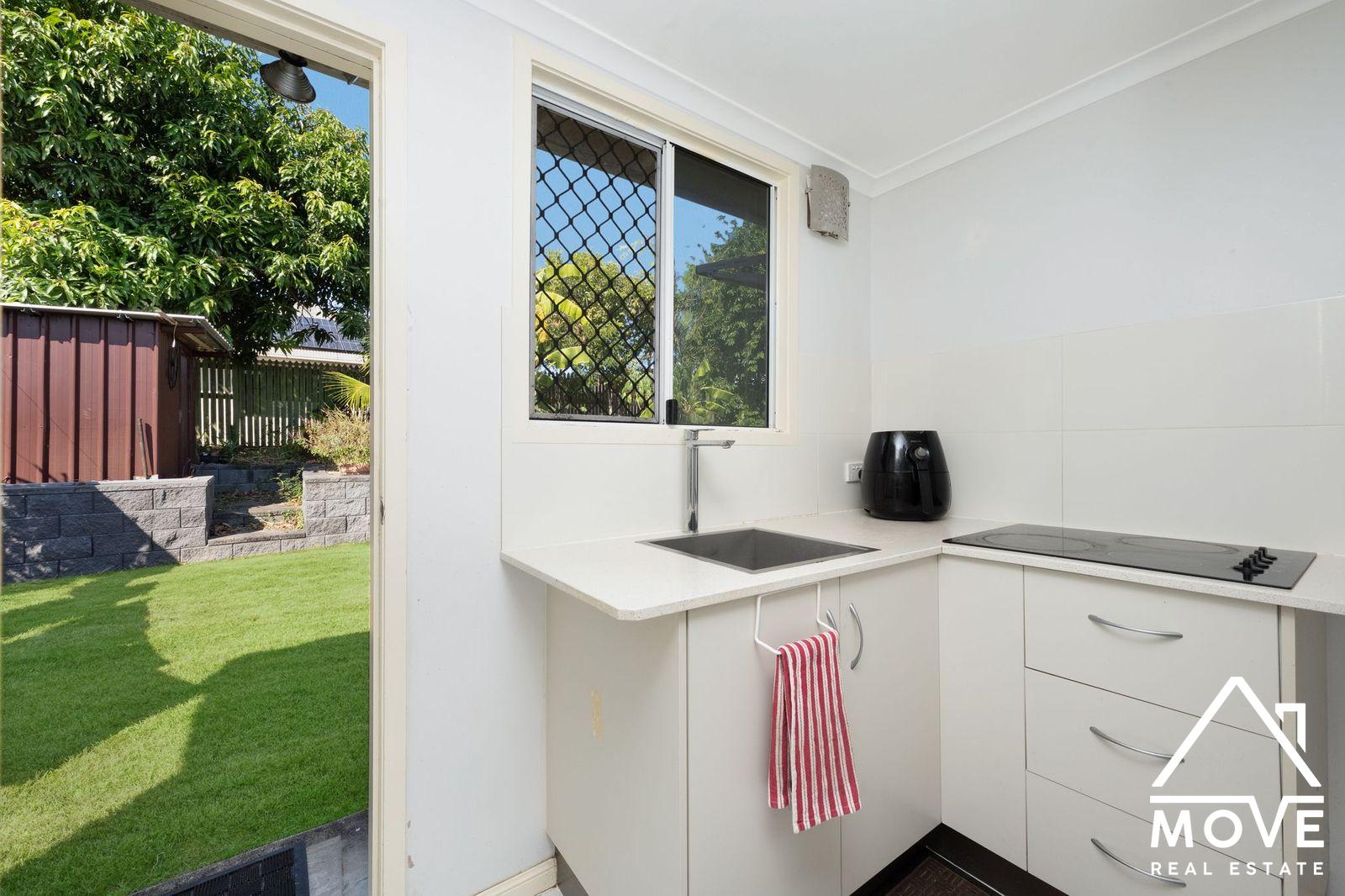 7 Redbank Court, MOUNT LOUISA, QLD 4814 AUS