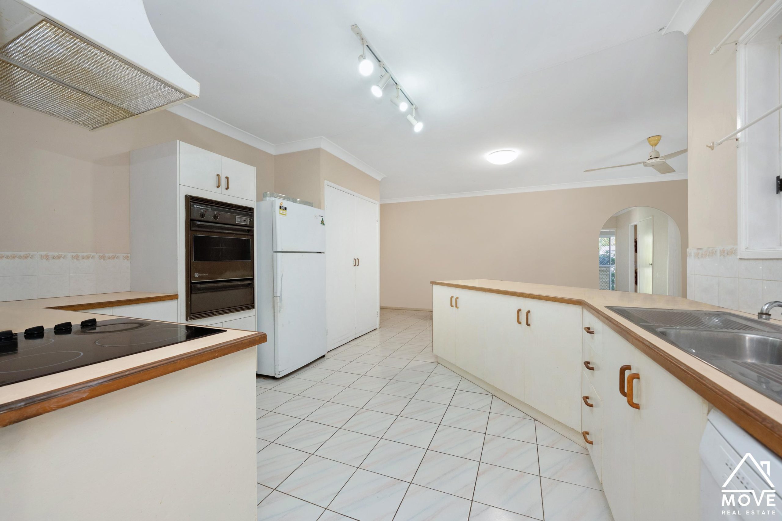 5 Isa Court, KIRWAN, QLD 4817 AUS