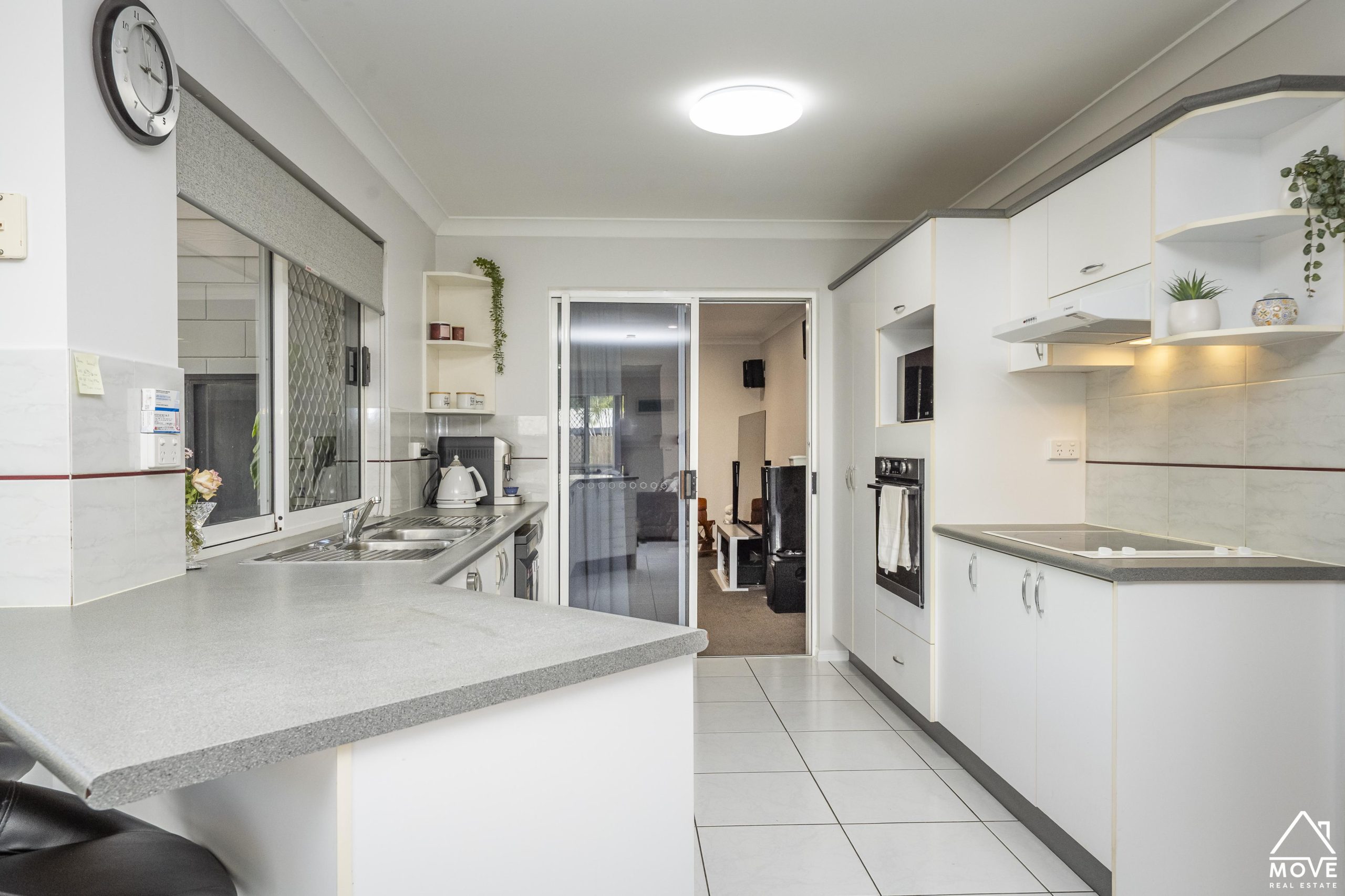 36 Colchester Crescent, KIRWAN, QLD 4817 AUS