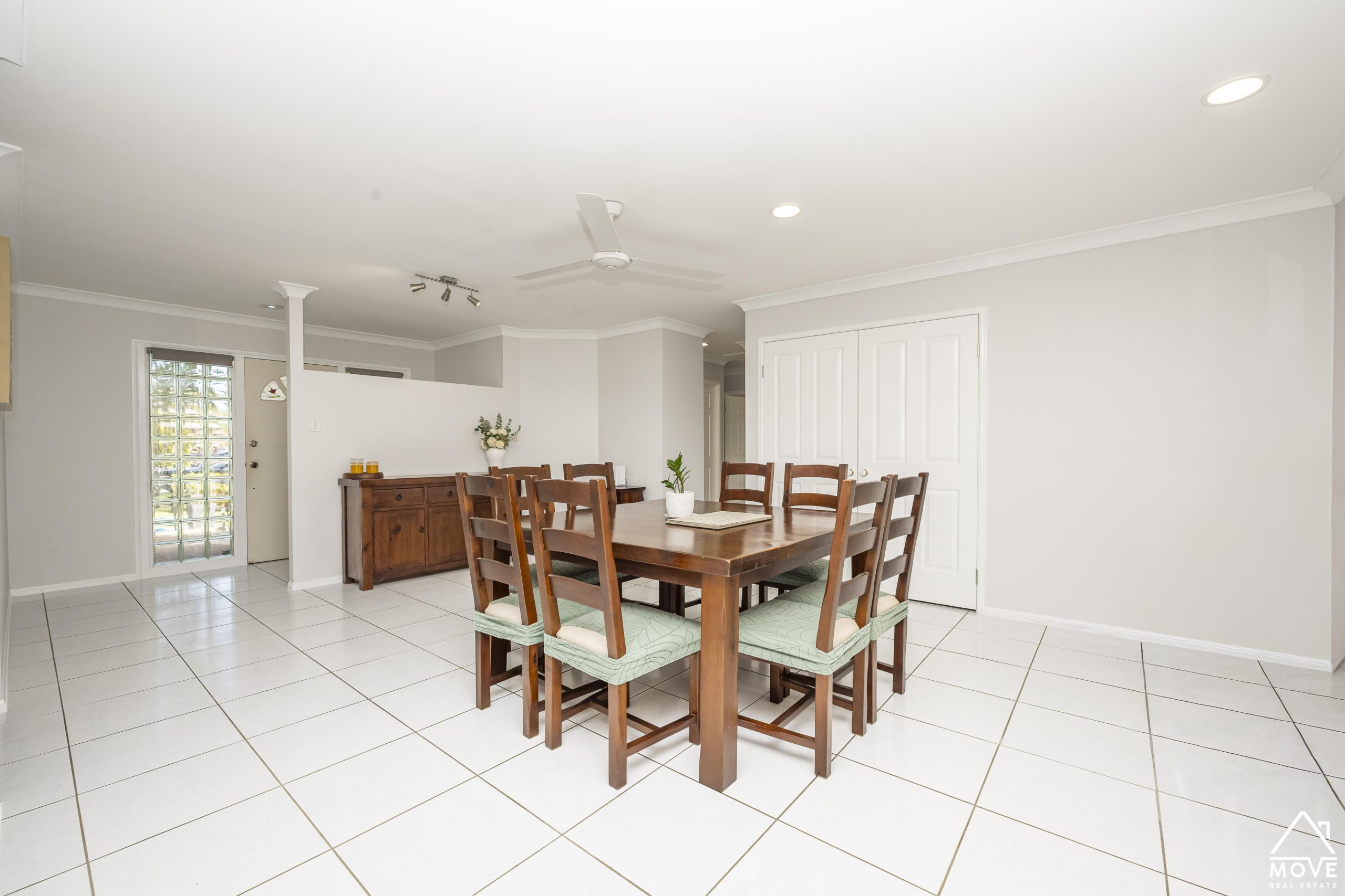 36 Colchester Crescent, KIRWAN, QLD 4817 AUS