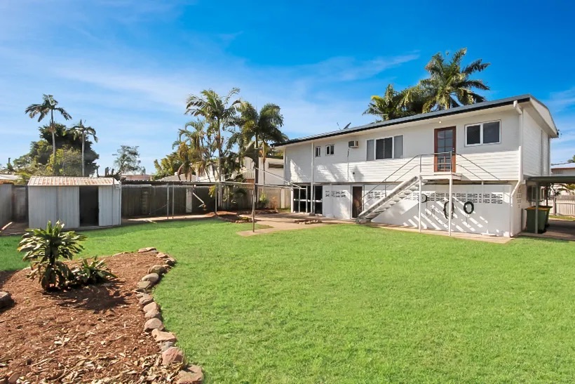 9 Rhodes Street, HEATLEY, QLD 4814 AUS