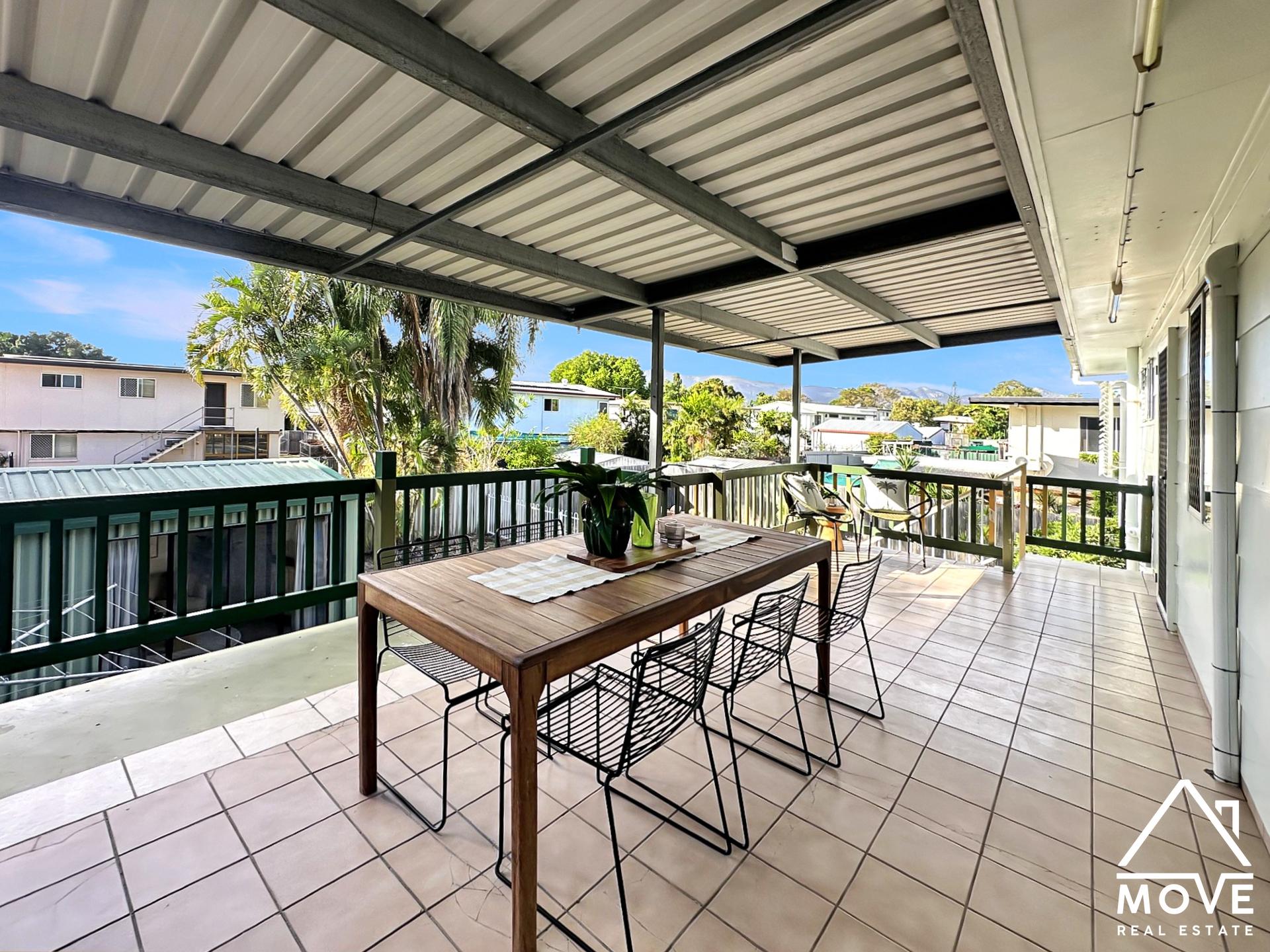 54 Burramugga Crescent, KIRWAN, QLD 4817 AUS