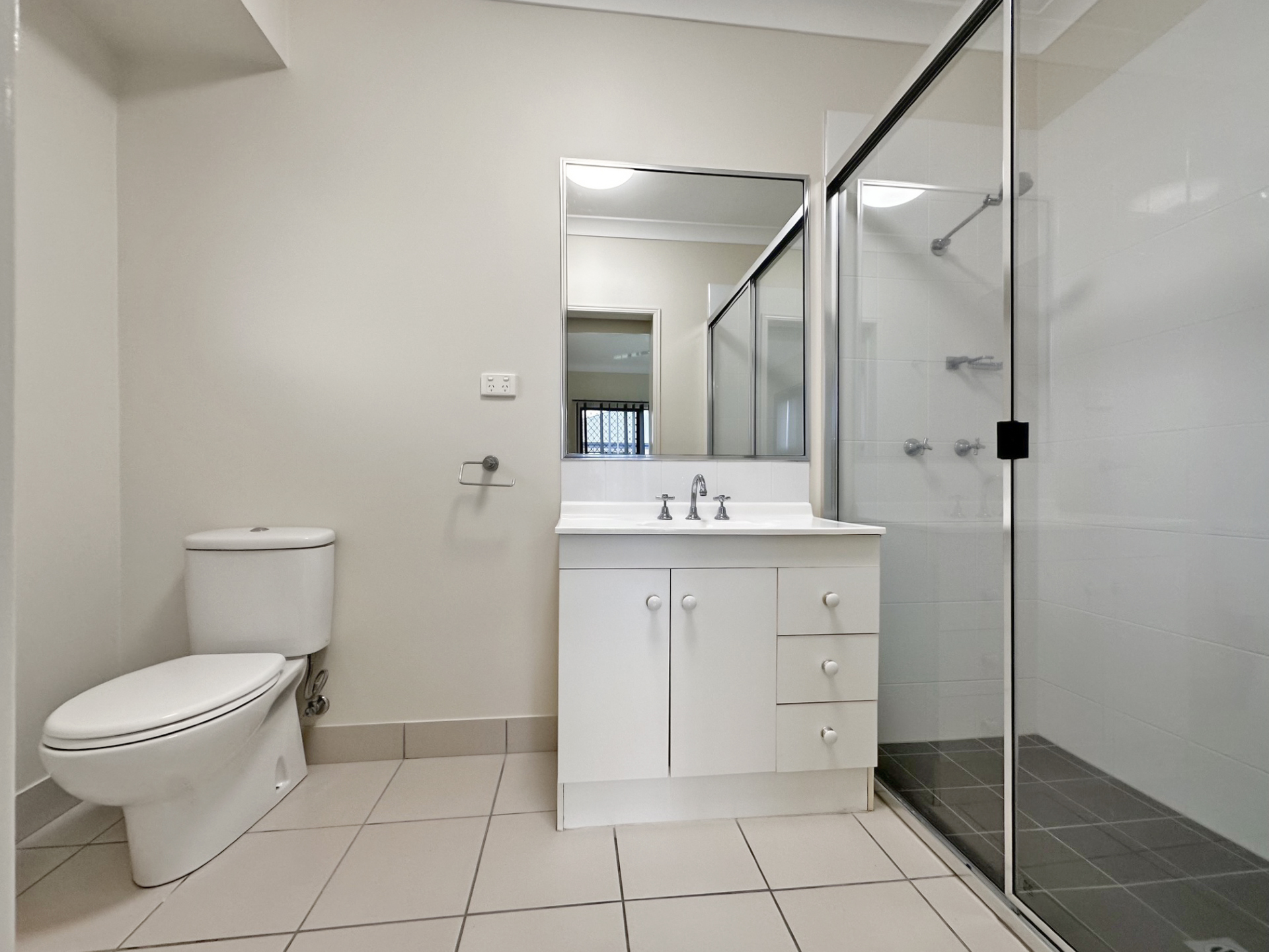KIRWAN, QLD 4817 AUS