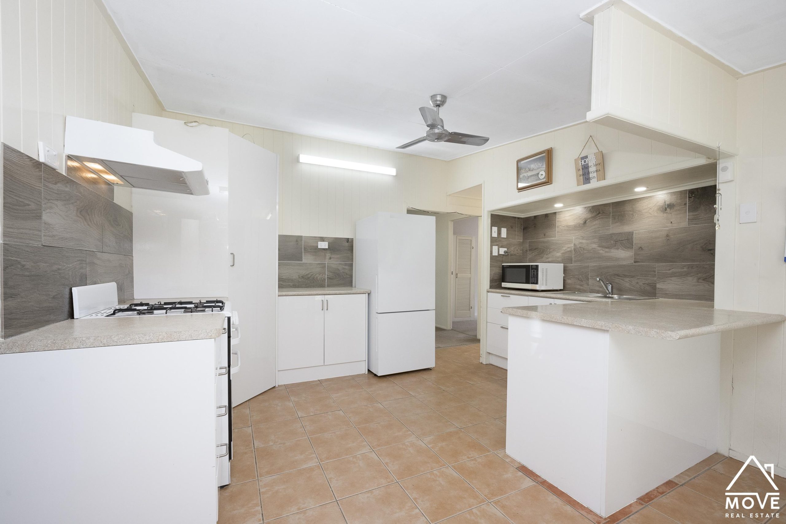 67 Church Street, CHARTERS TOWERS CITY, QLD 4820 AUS