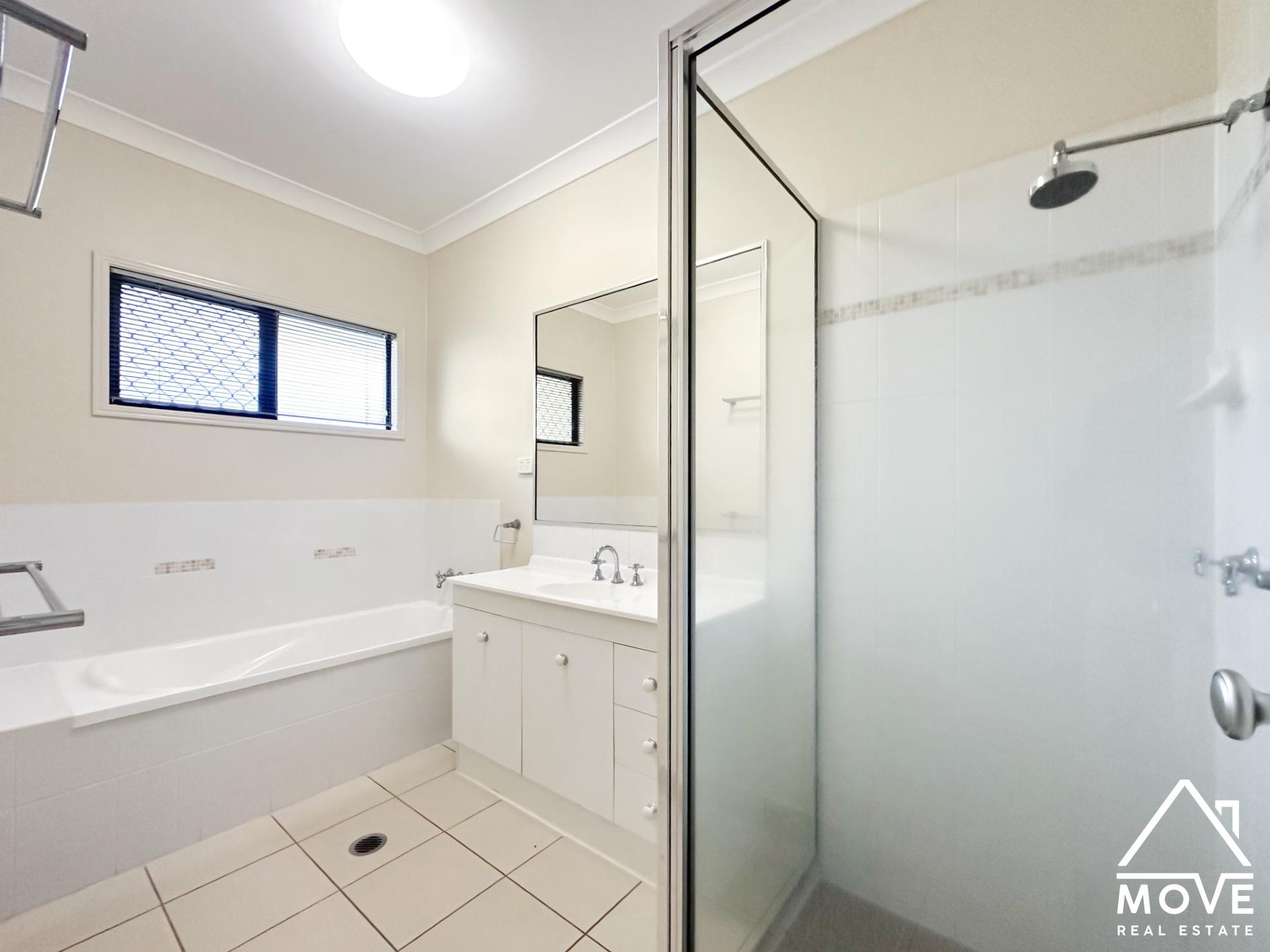 KIRWAN, QLD 4817 AUS