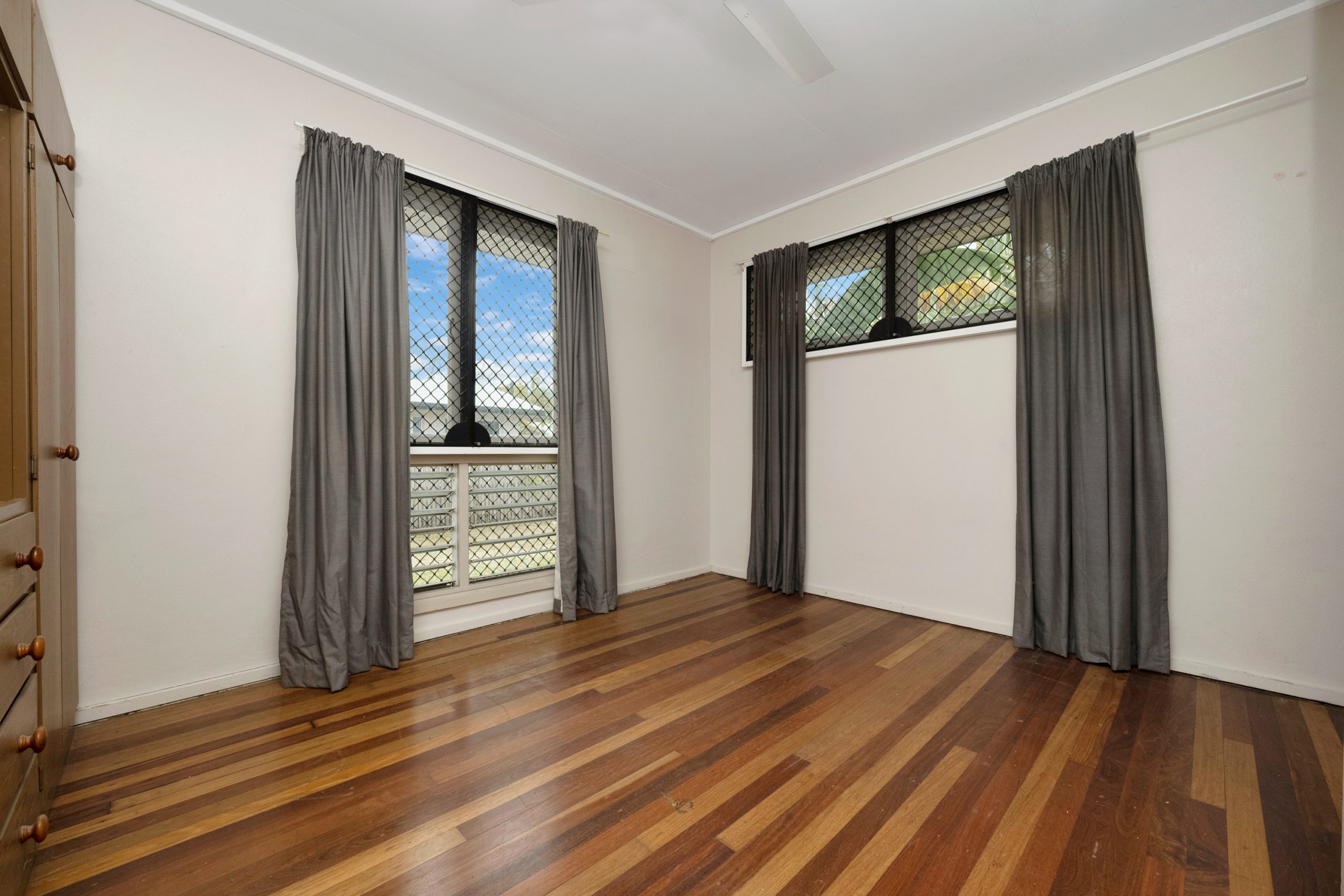 42 Easterbrook Crescent, KIRWAN, QLD 4817 AUS