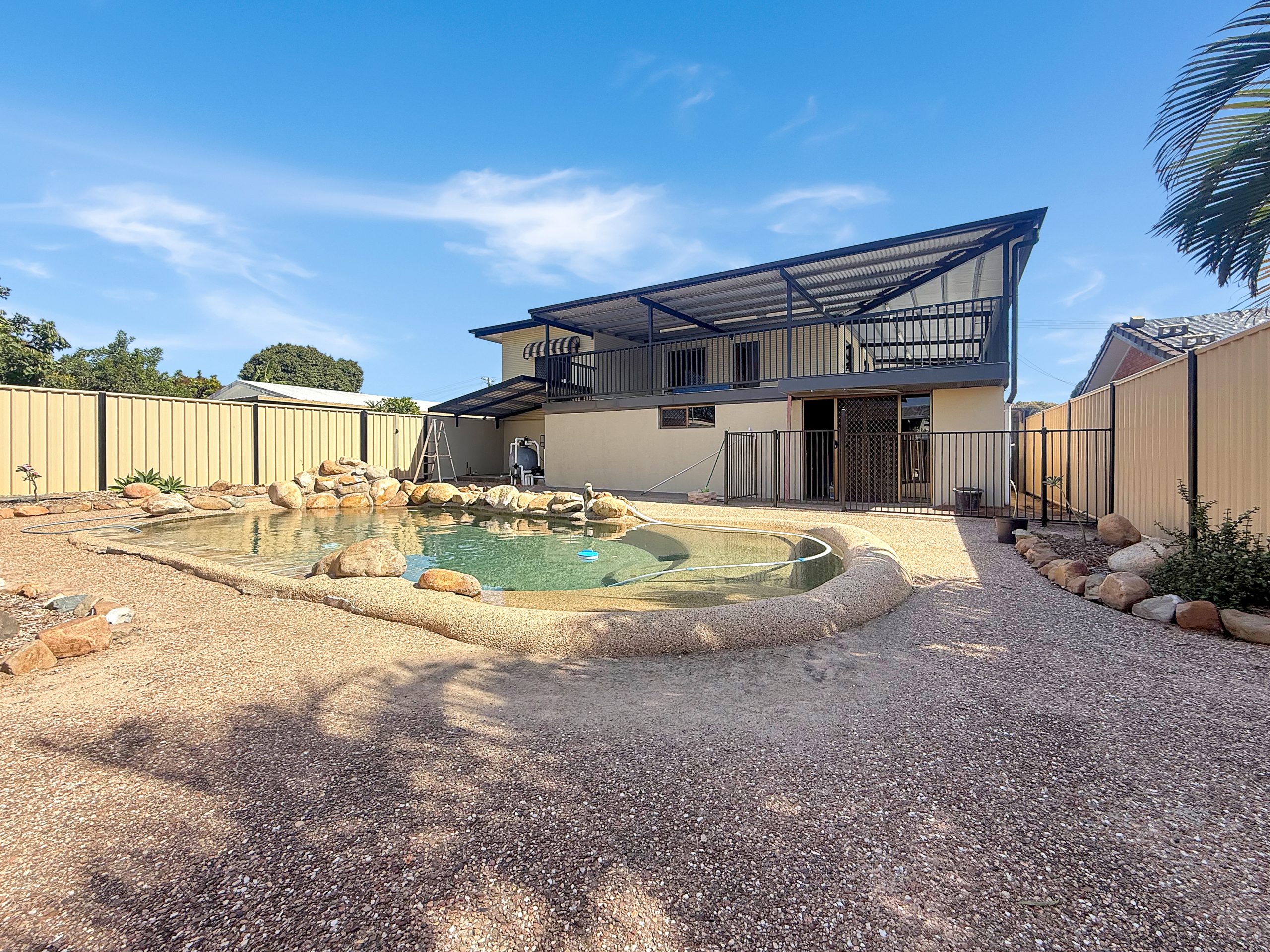 146 Ireland Street, OONOONBA, QLD 4811 AUS