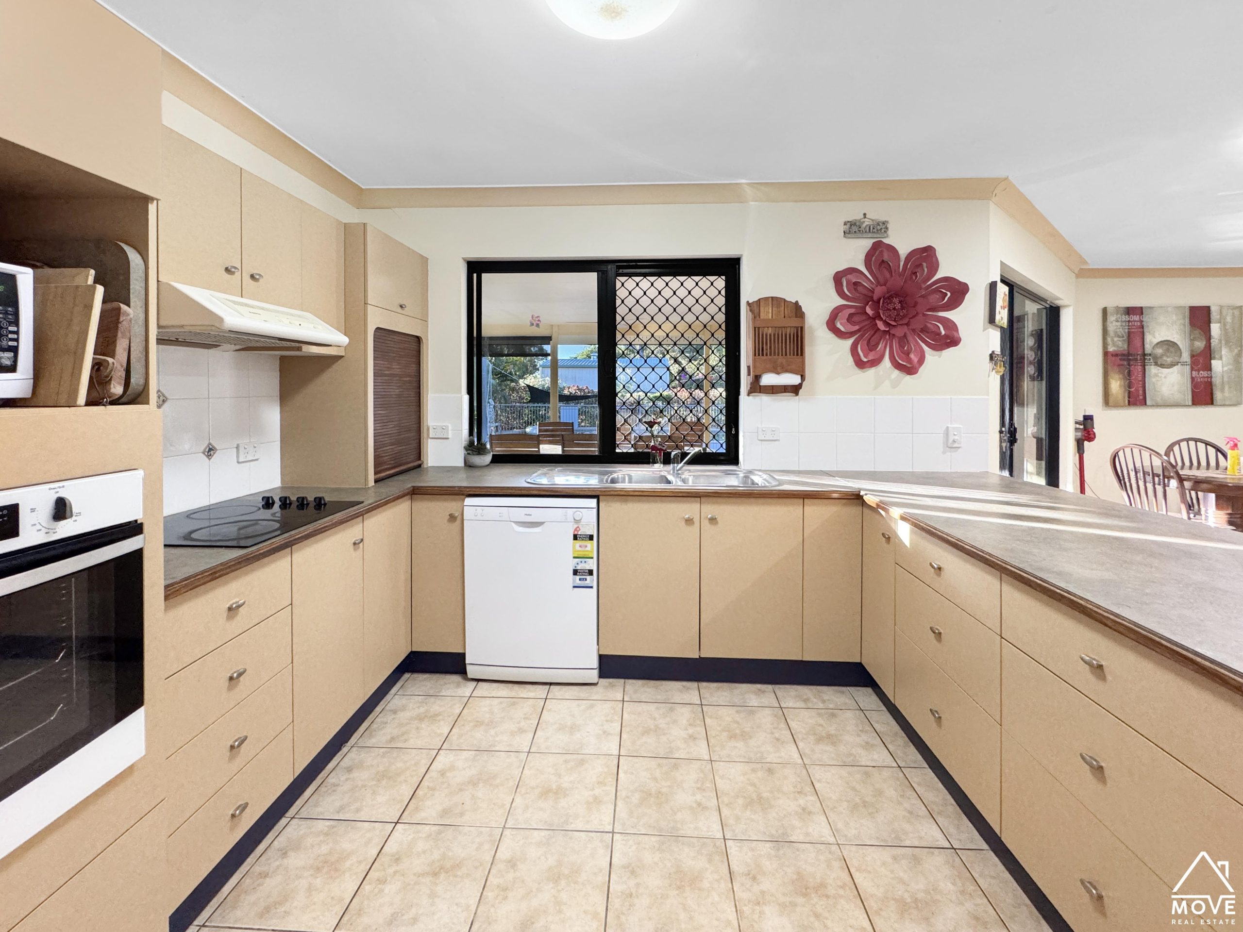 50 Baker Street, RICHMOND HILL, QLD 4820 AUS