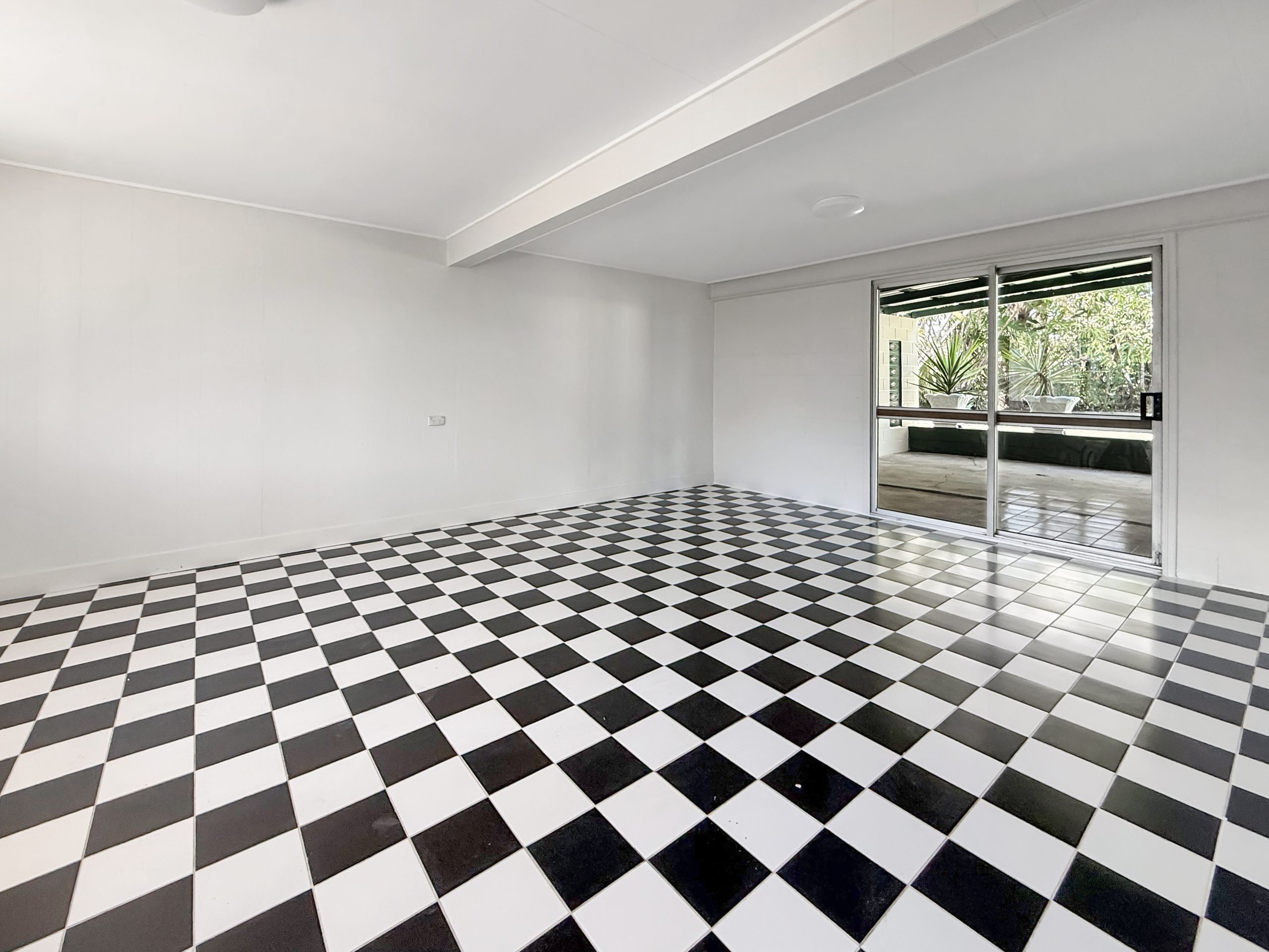 19 Kulgun Crescent, KELSO, QLD 4815 AUS