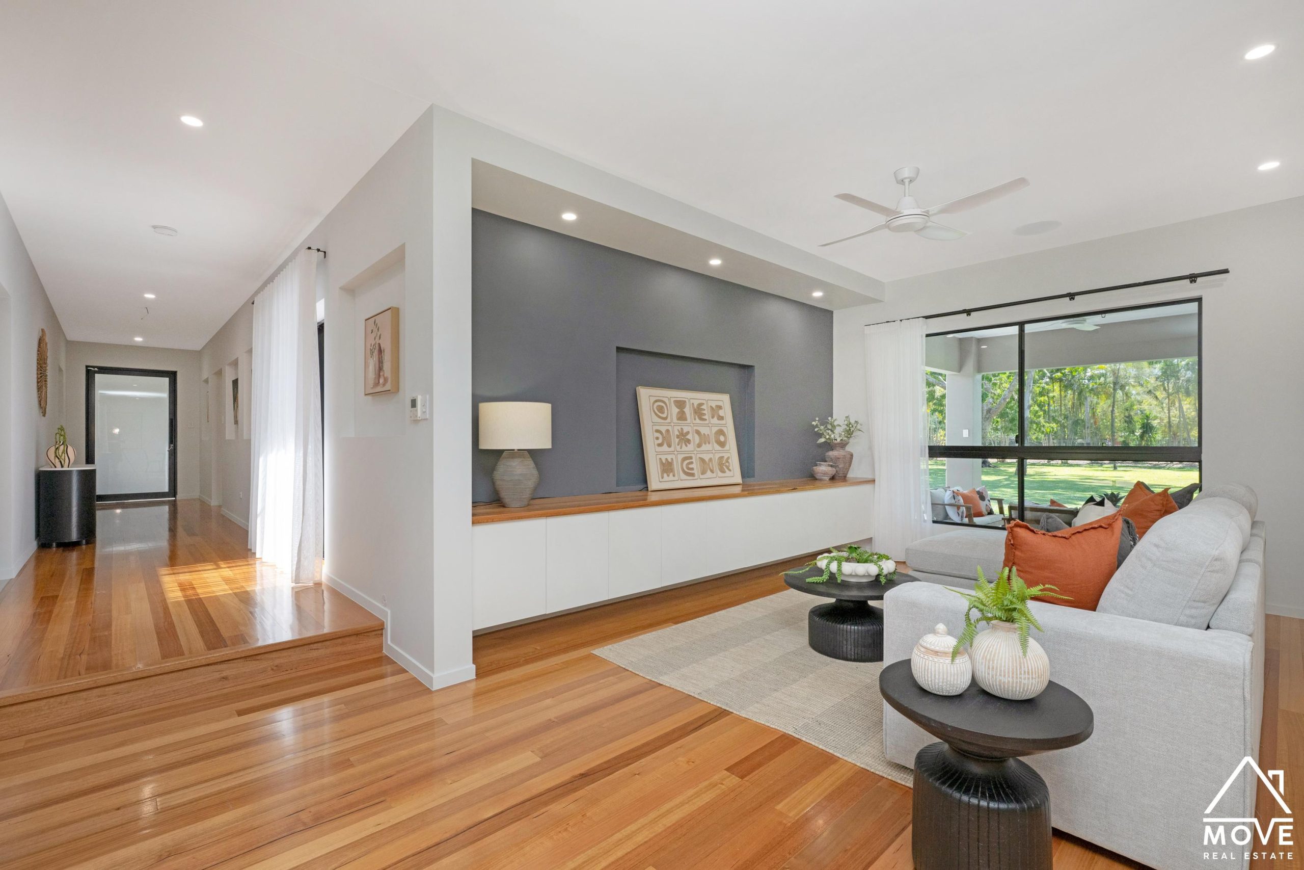 1 Baystone Court, KELSO, QLD 4815 AUS