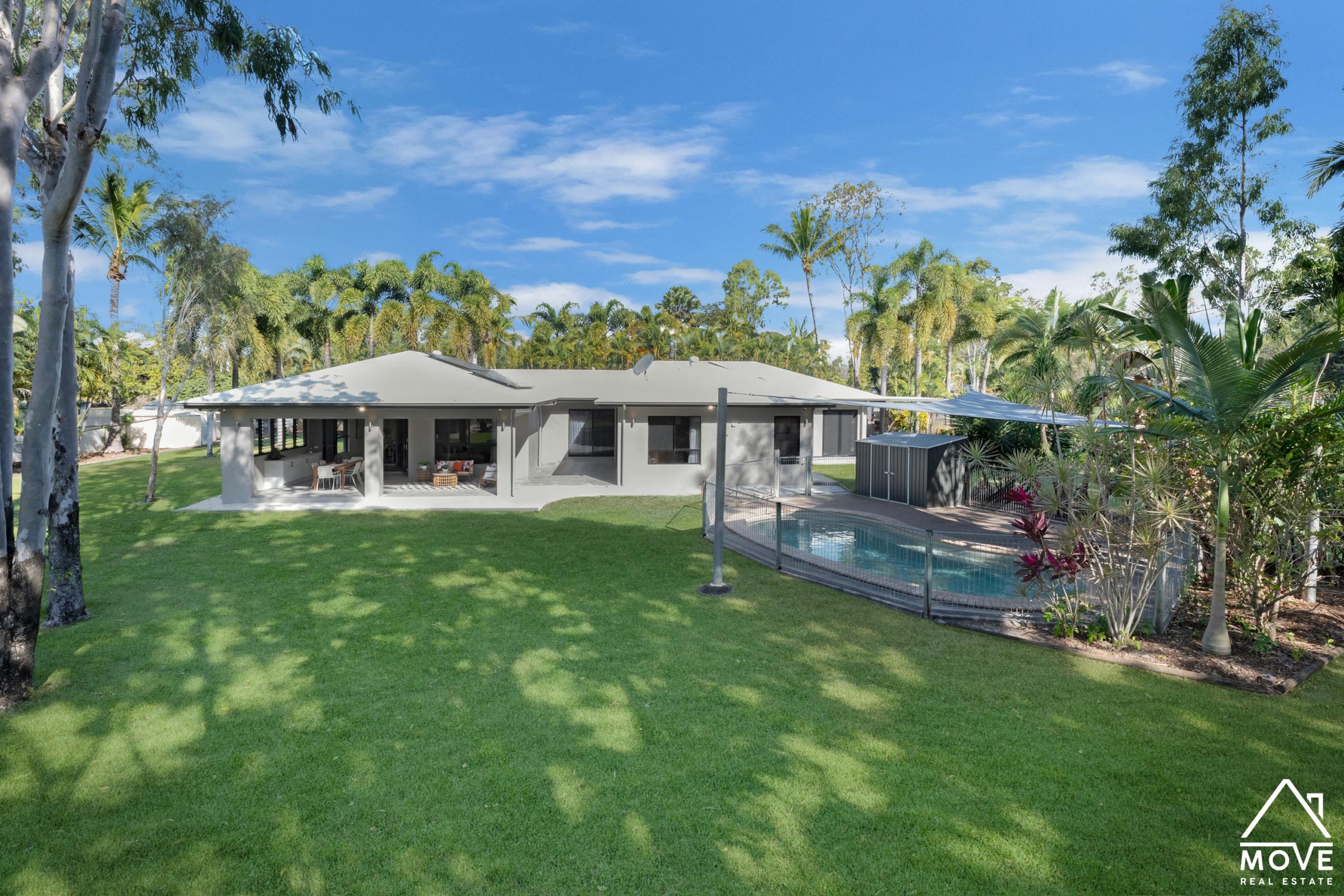 1 Baystone Court, KELSO, QLD 4815 AUS