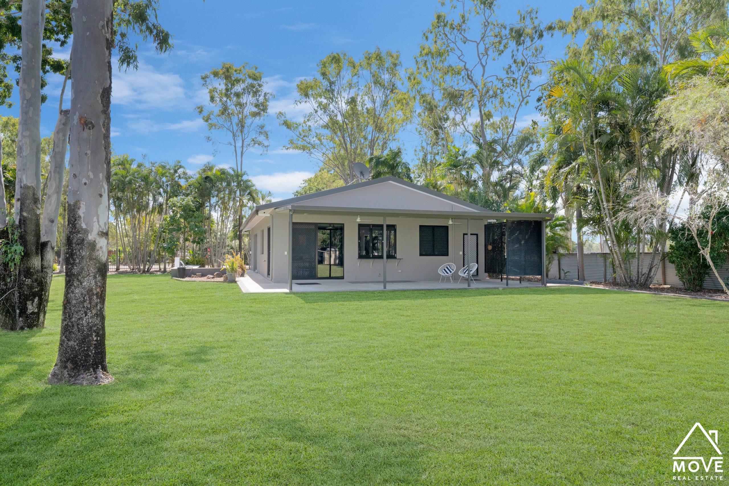 1 Baystone Court, KELSO, QLD 4815 AUS