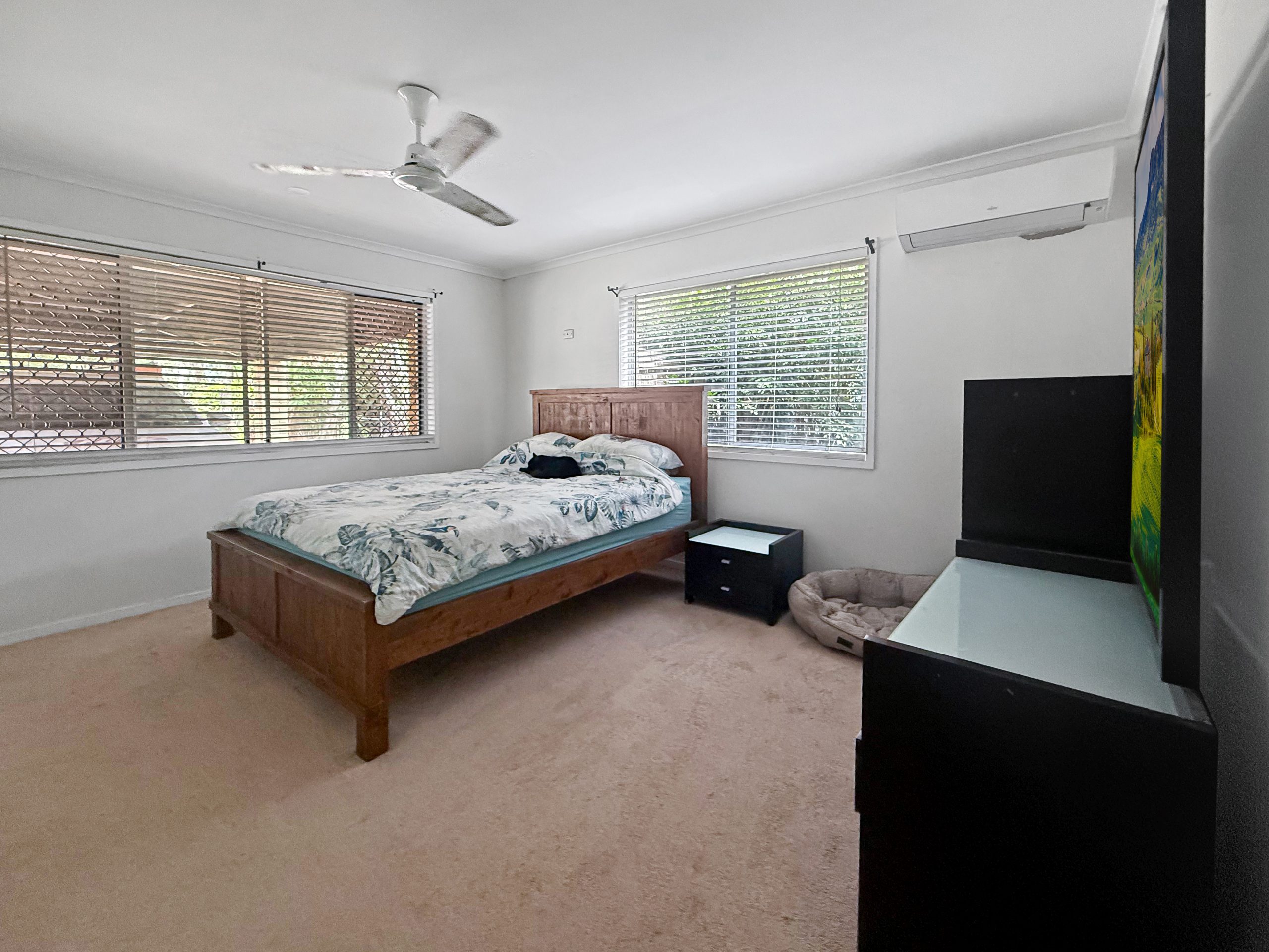 53 Coates Street, MOUNT LOUISA, QLD 4814 AUS