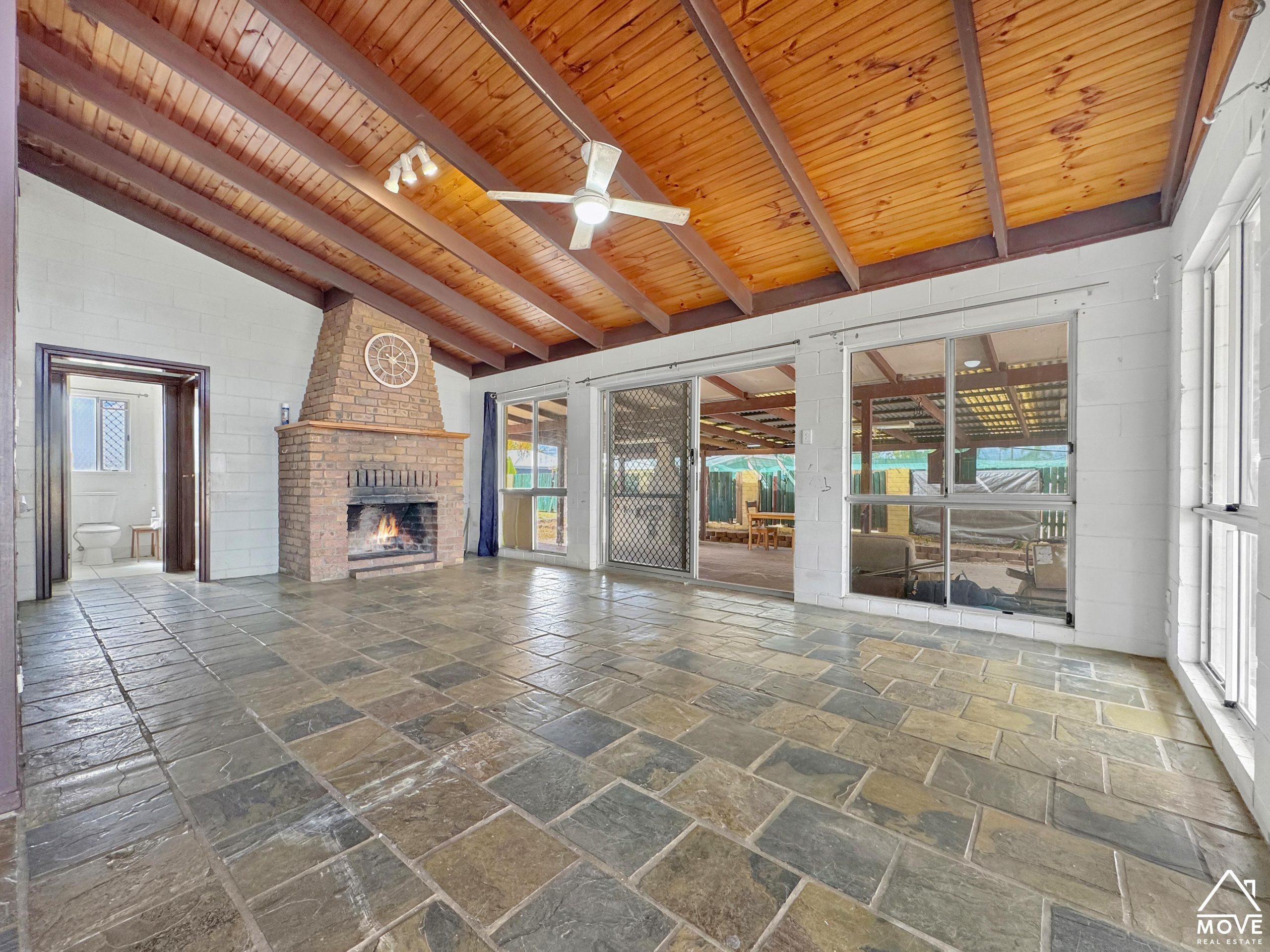 31 Park Street, CHARTERS TOWERS CITY, QLD 4820 AUS