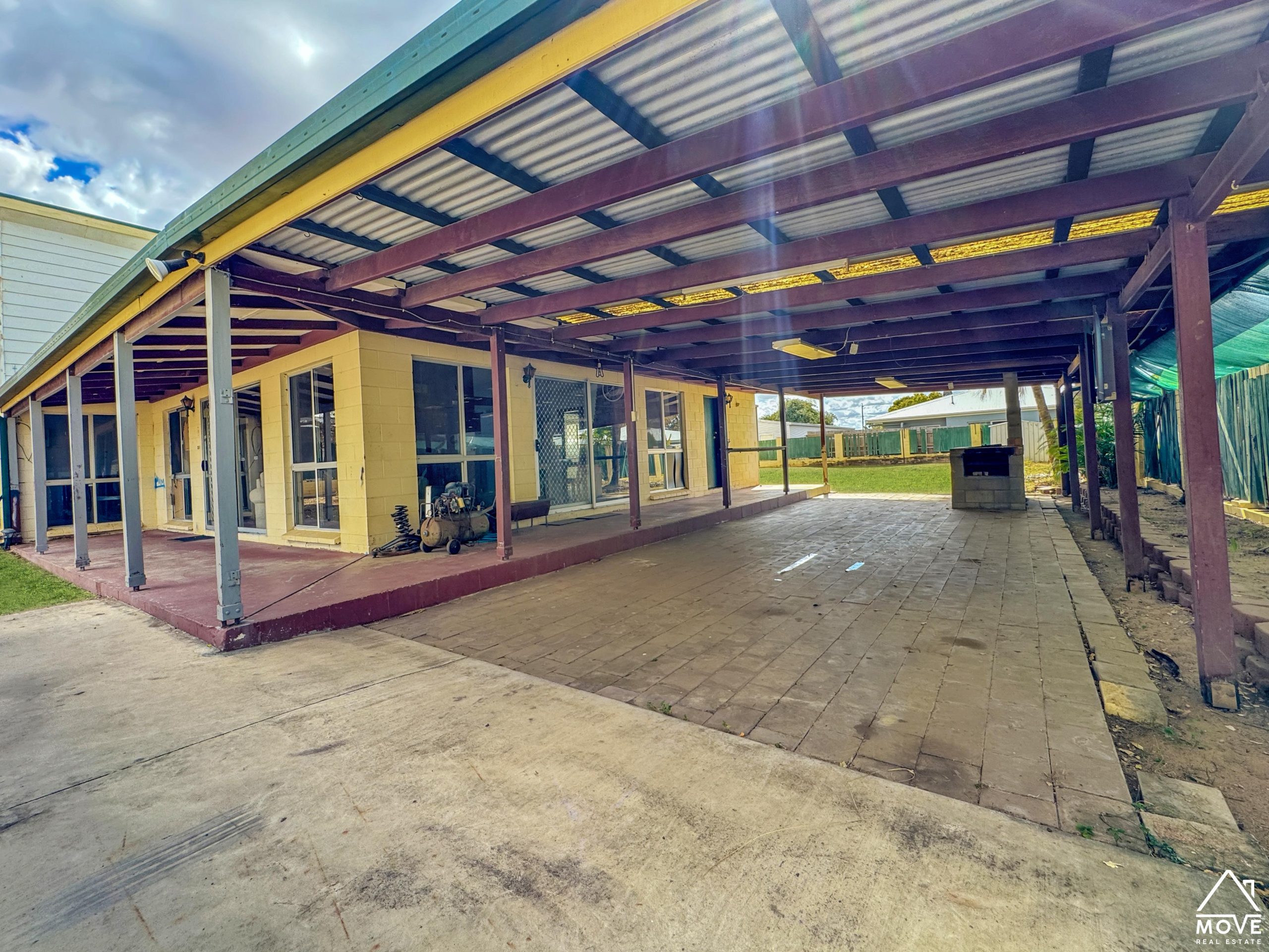 31 Park Street, CHARTERS TOWERS CITY, QLD 4820 AUS