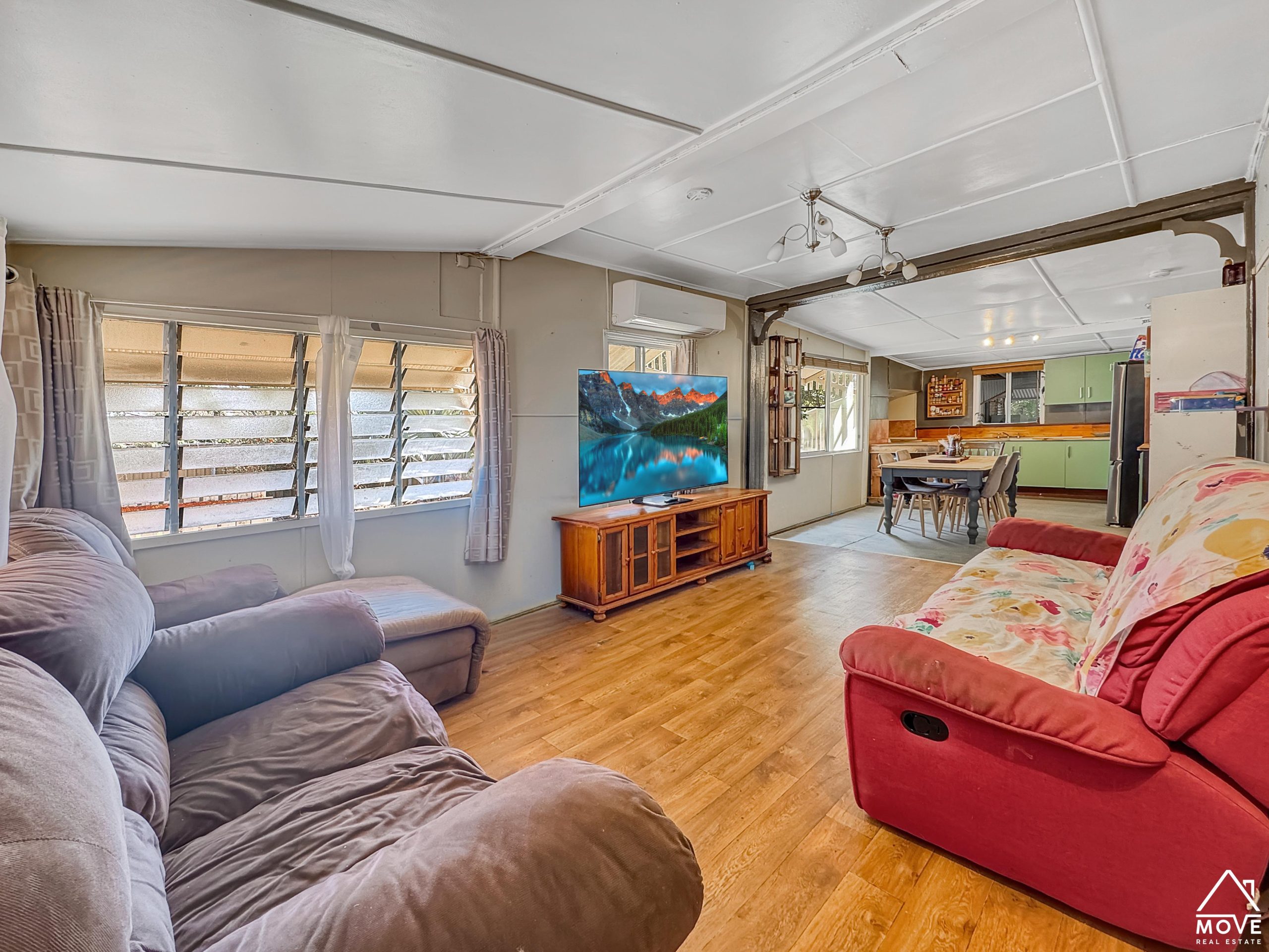 15 Natal Downs Road, MILLCHESTER, QLD 4820 AUS