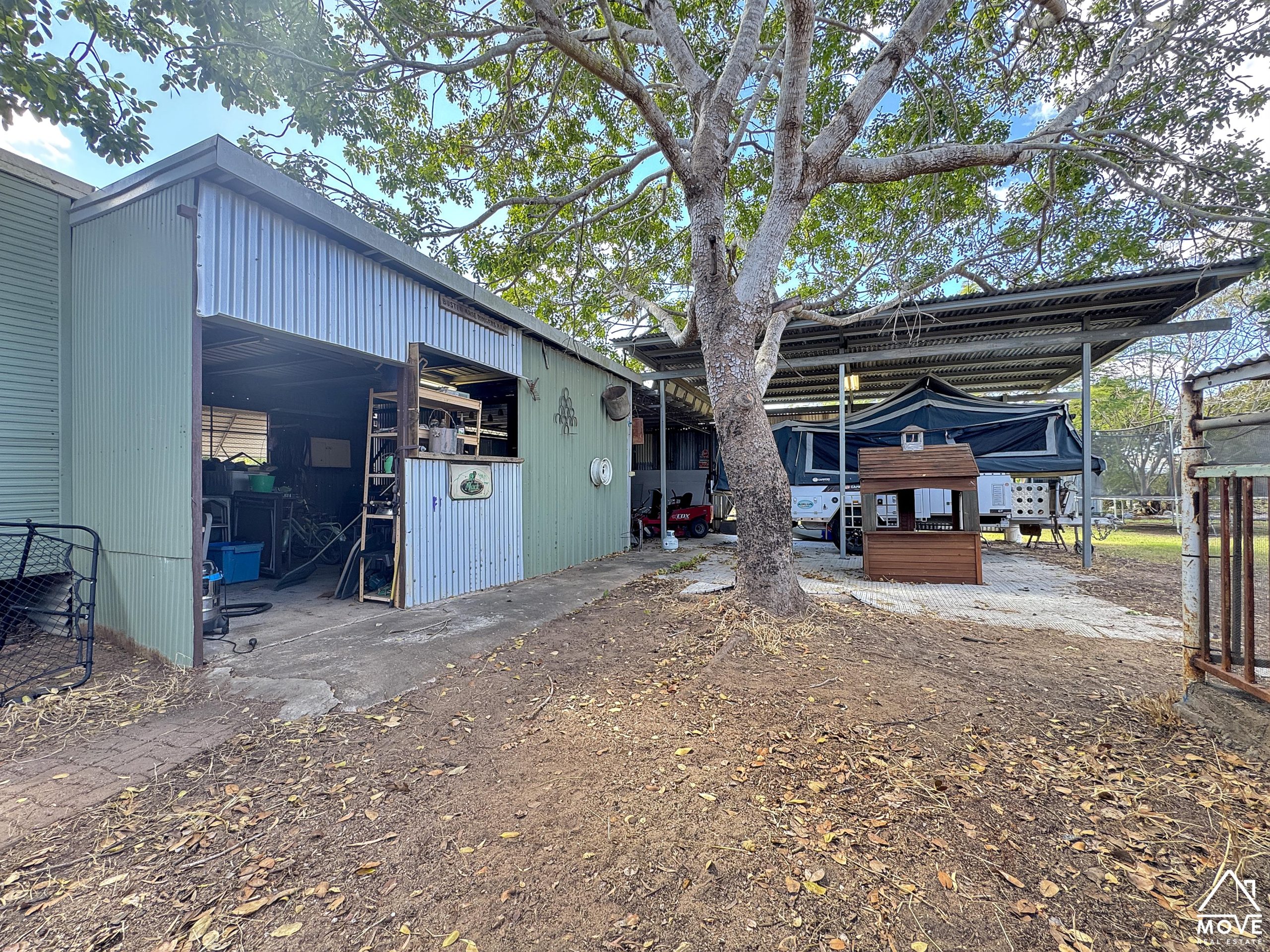 15 Natal Downs Road, MILLCHESTER, QLD 4820 AUS