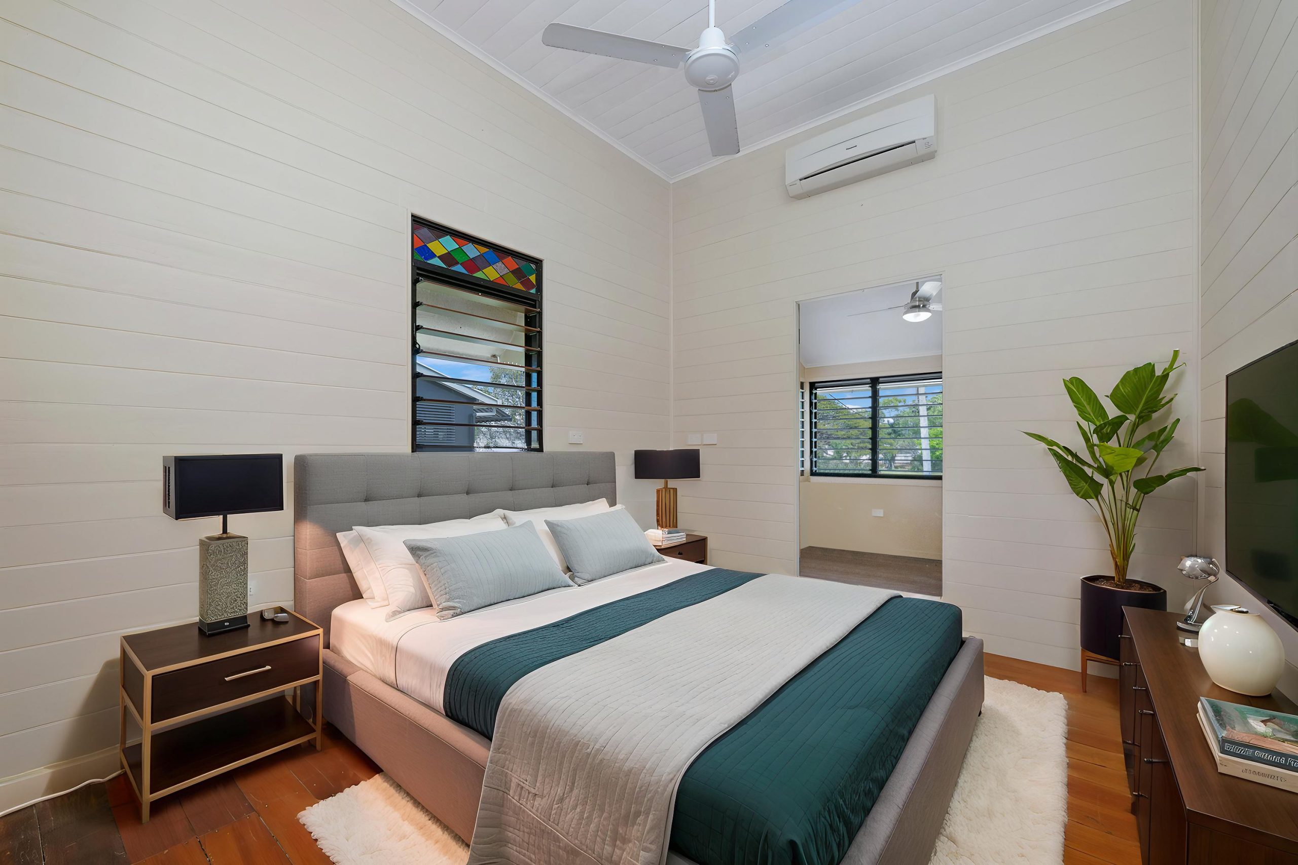 45 Bayswater Terrace, HYDE PARK, QLD 4812 AUS