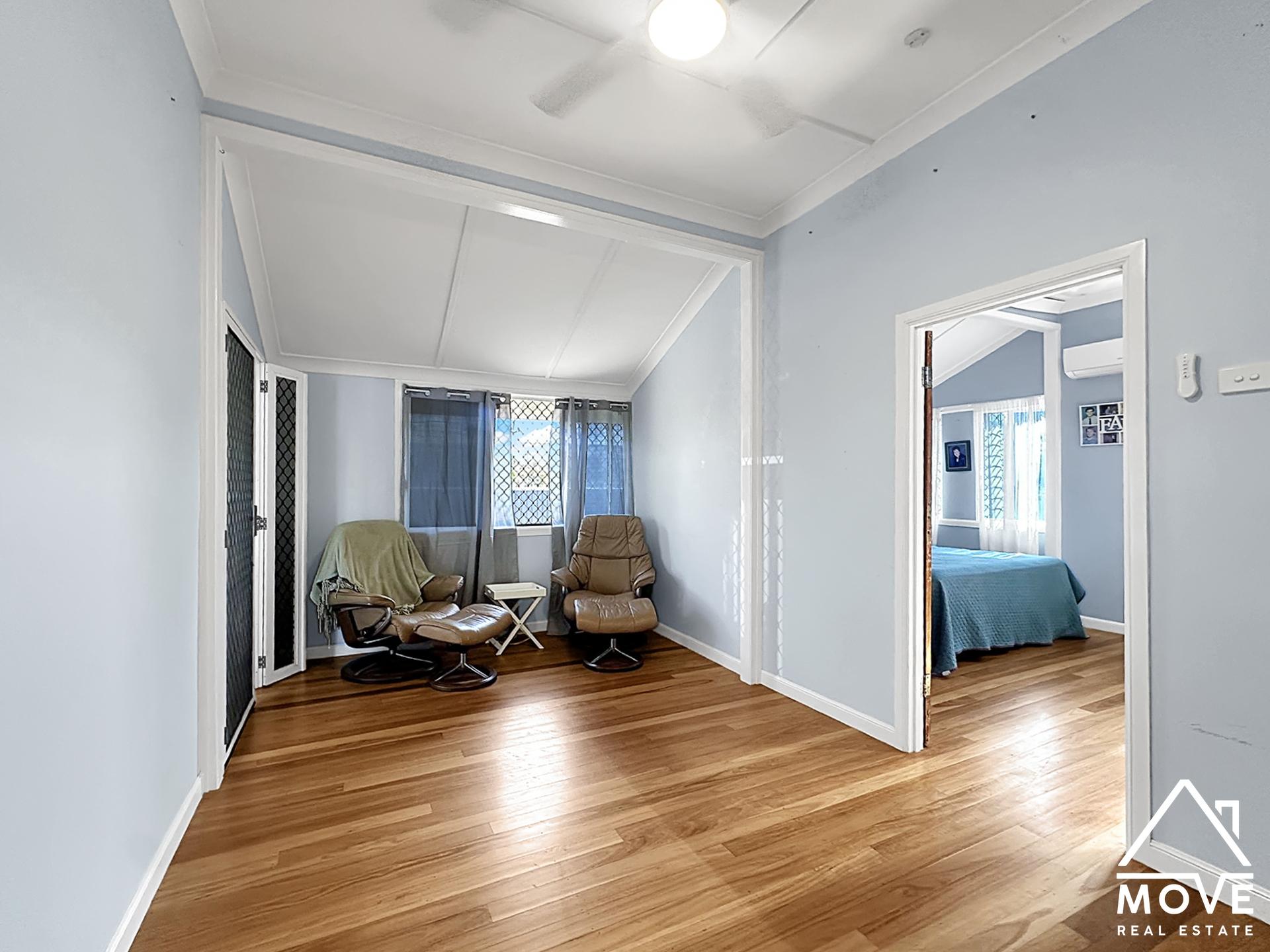30 Findlater Street, OONOONBA, QLD 4811 AUS