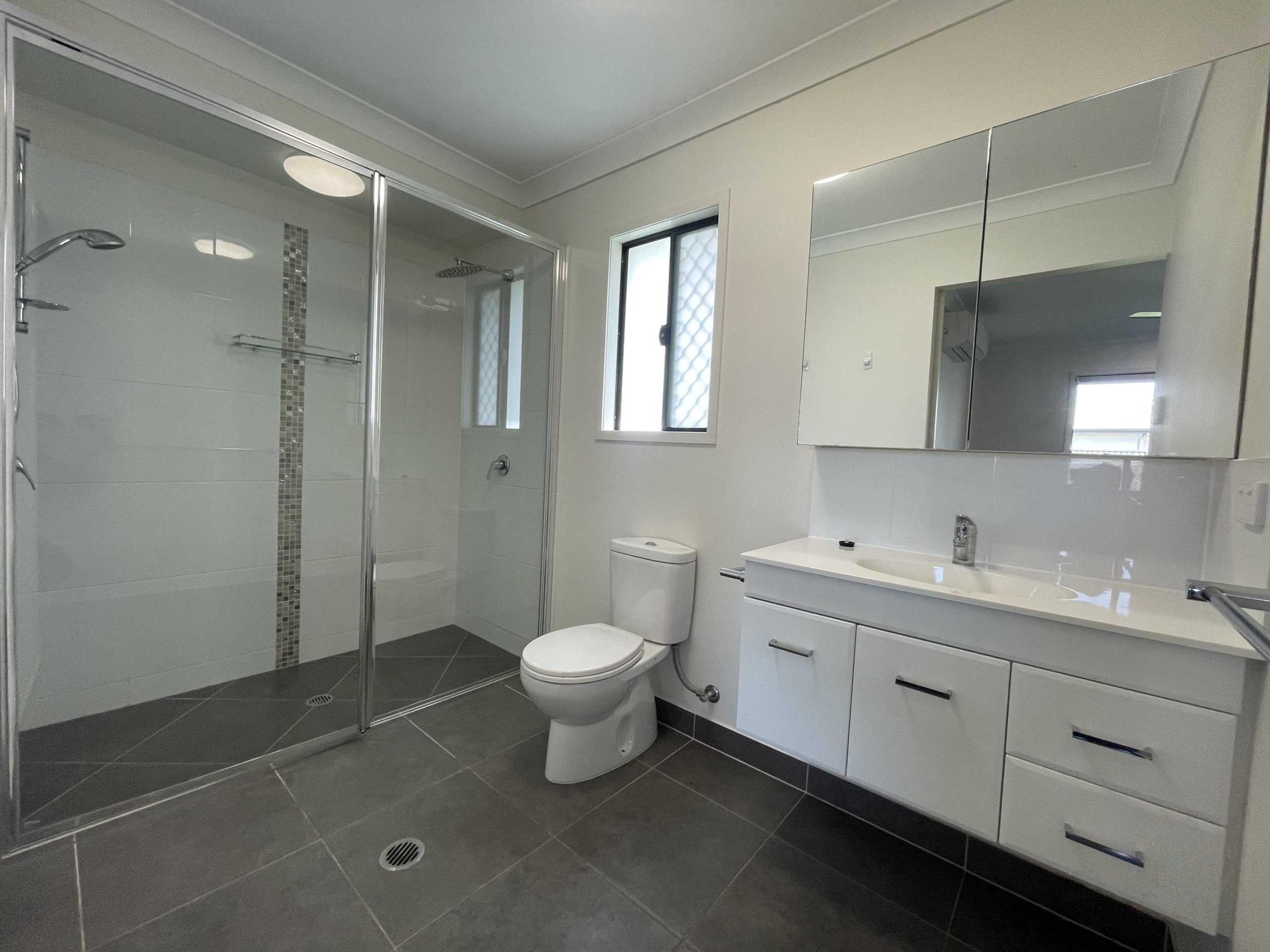 16 Milverton Circuit, OONOONBA, QLD 4811 AUS