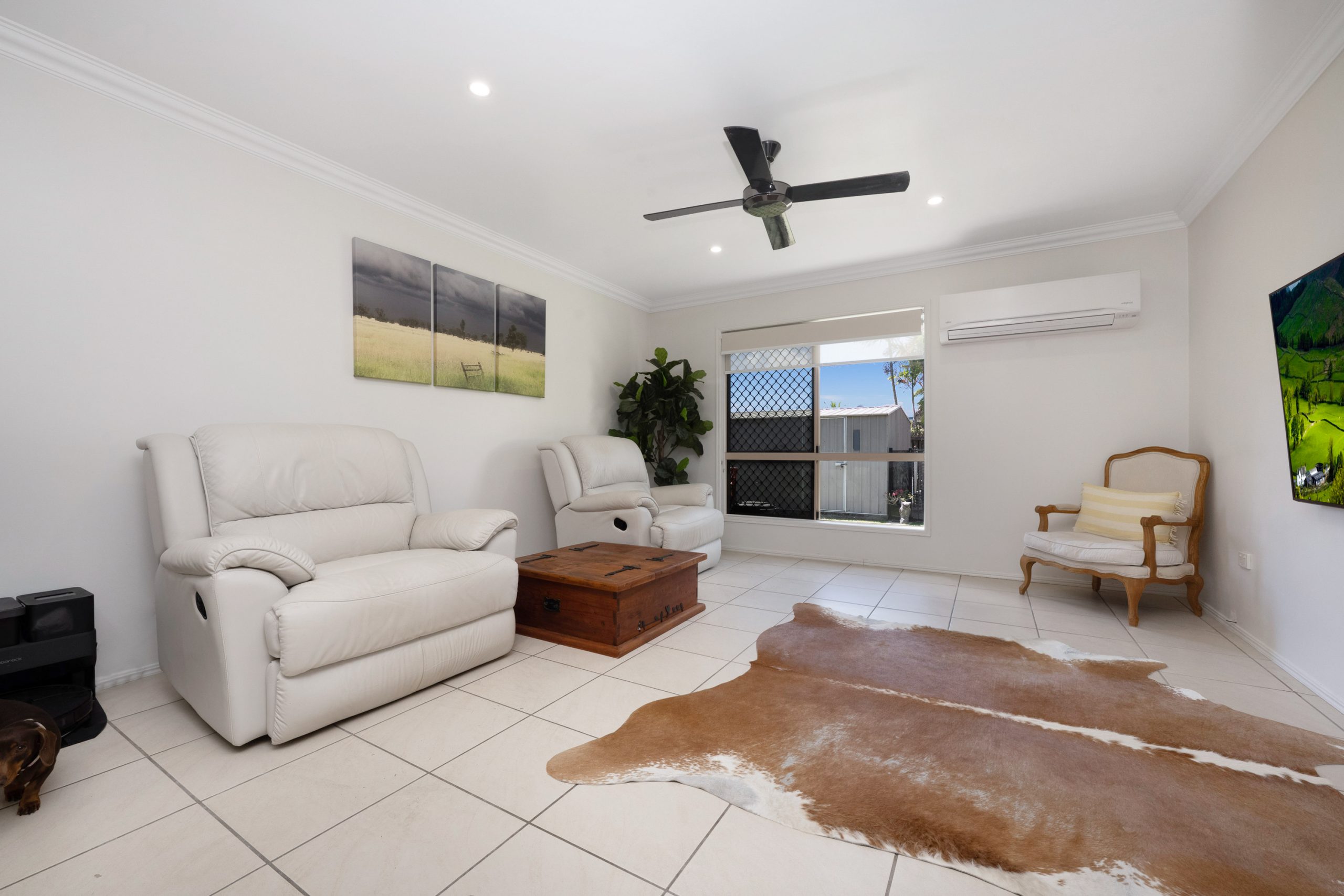 8 Crossman Place, KIRWAN, QLD 4817 AUS