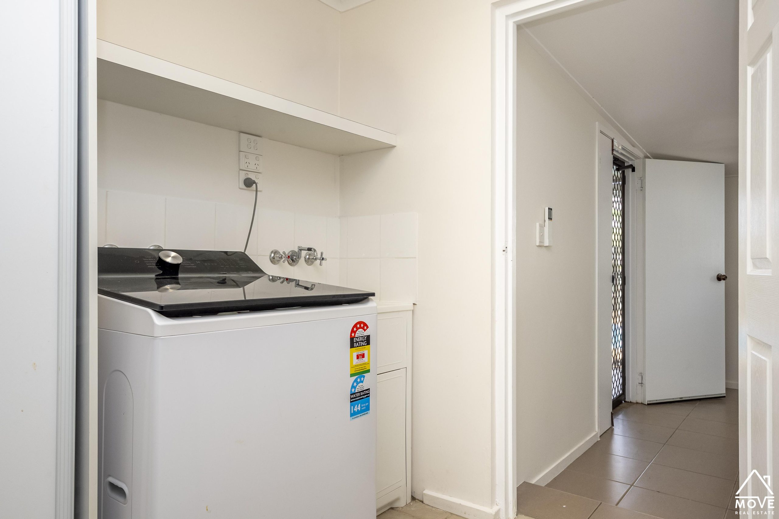 14 Arthur Jones Avenue, QUEENTON, QLD 4820 AUS