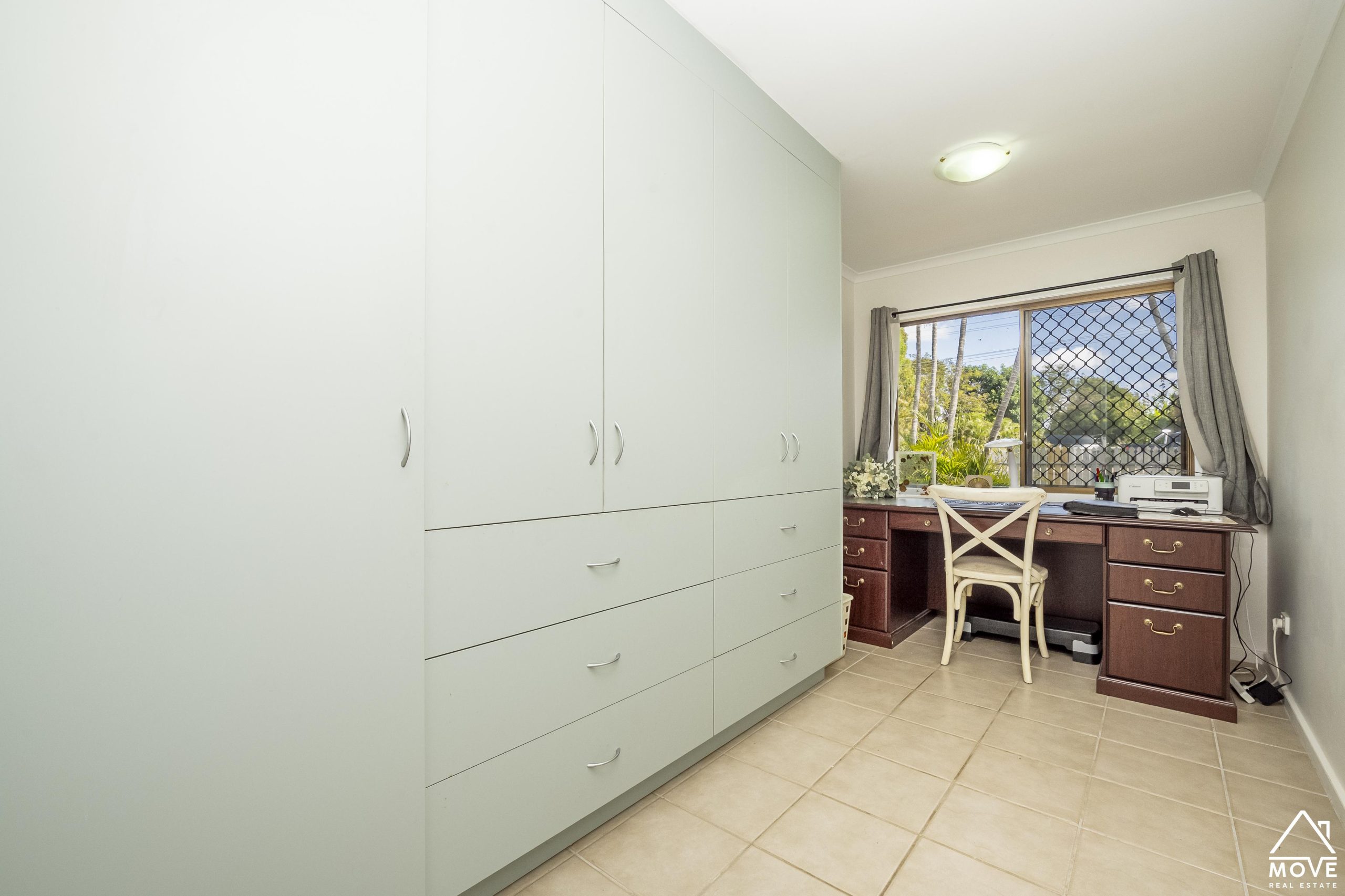 14 Arthur Jones Avenue, QUEENTON, QLD 4820 AUS