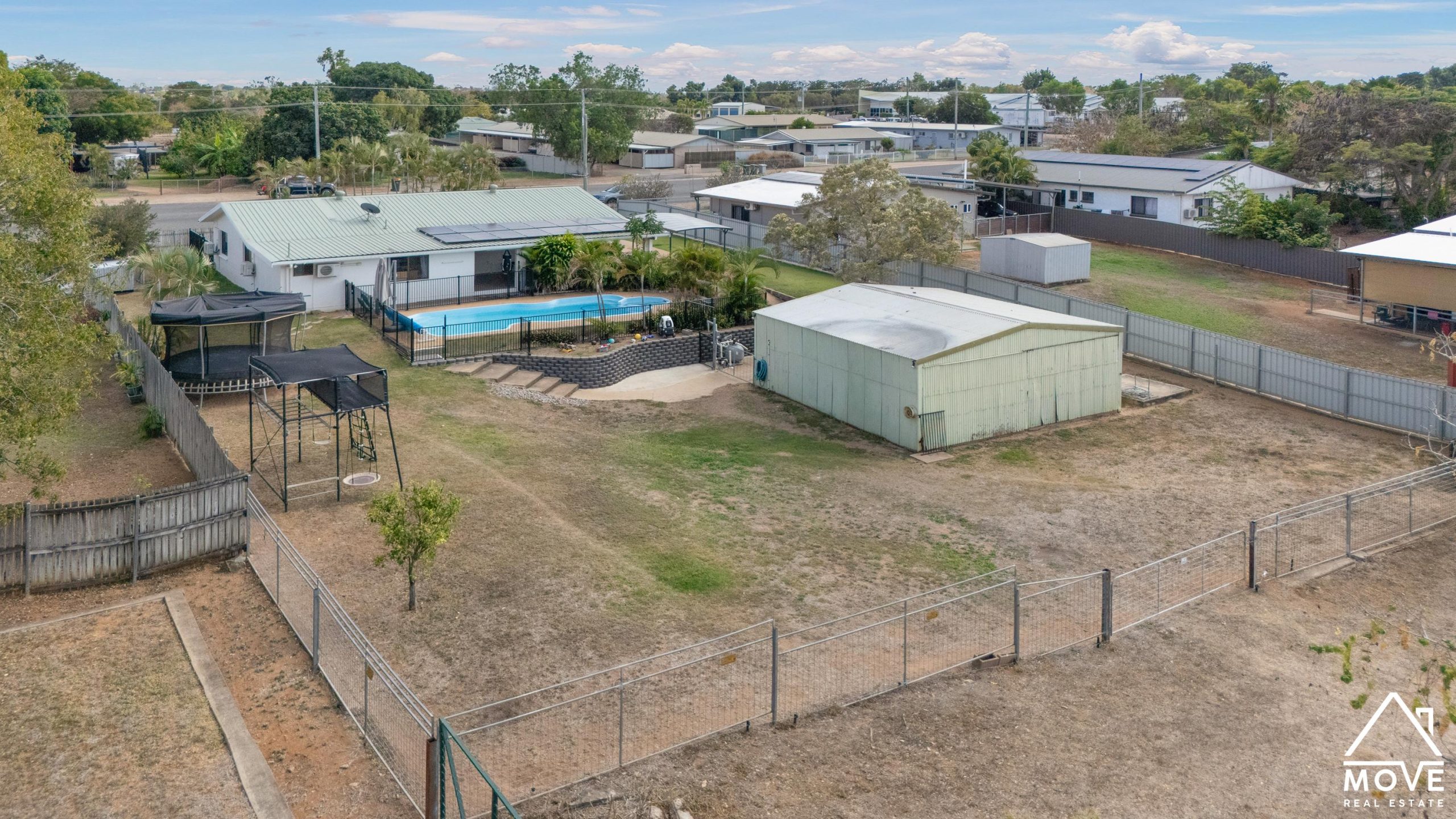 14 Arthur Jones Avenue, QUEENTON, QLD 4820 AUS