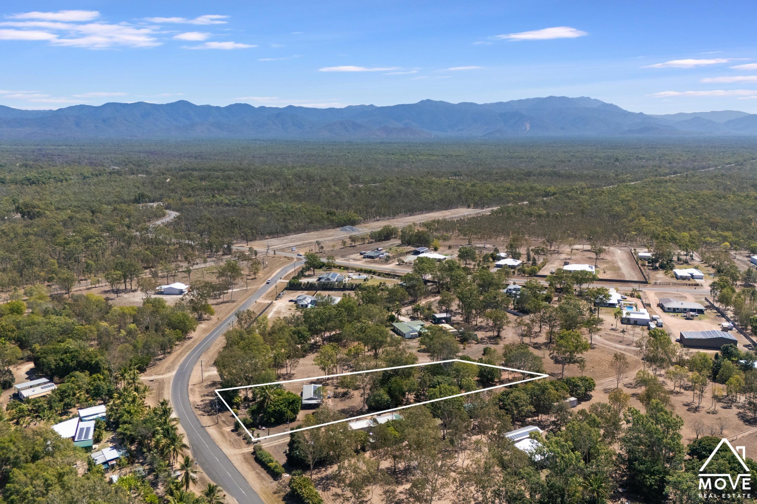 7 Toolakea Beach Road, BLUEWATER, QLD 4818 AUS