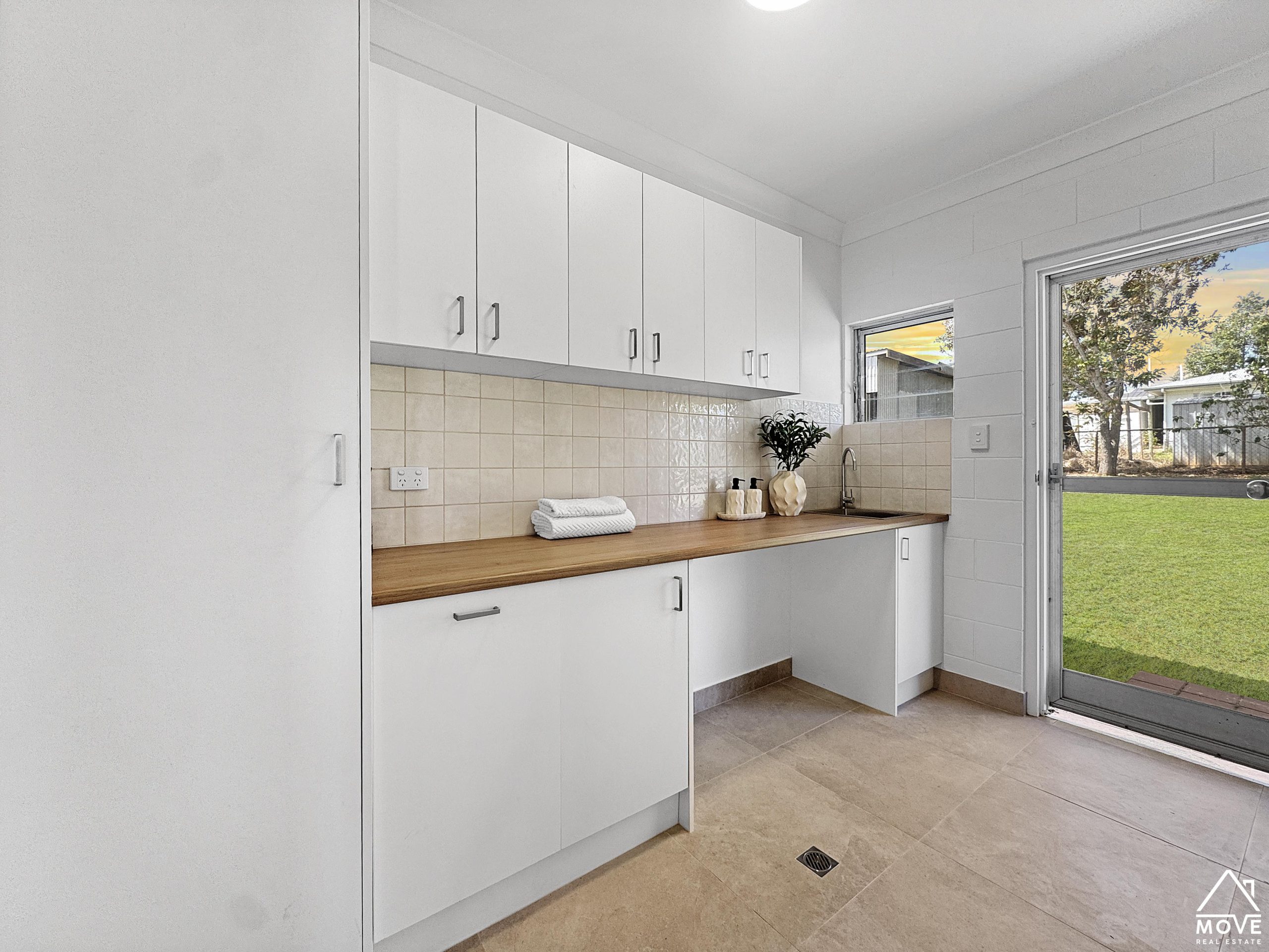 4 Bennelong Close, RICHMOND HILL, QLD 4820 AUS