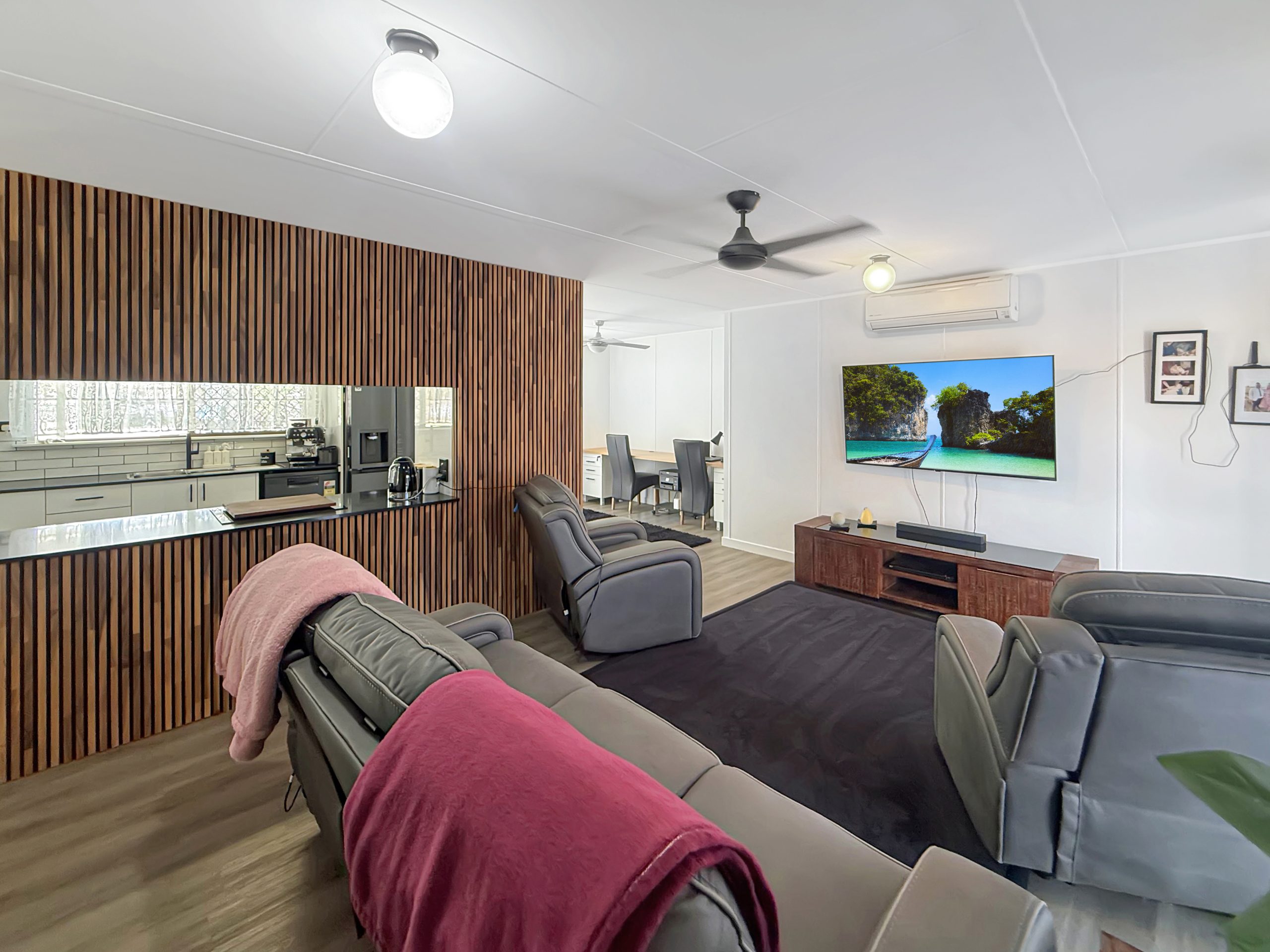 94 Mount Low Parkway, MOUNT LOW, QLD 4818 AUS